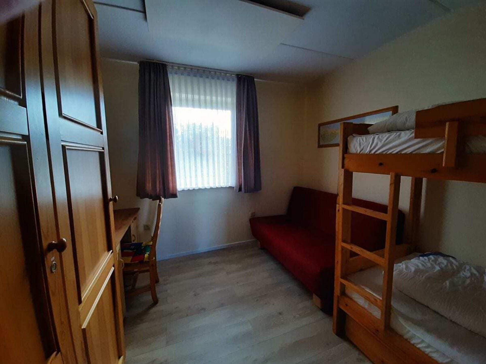 Licht appartement op Ameland met weids uitzicht tot aan het Nesserwoud - foto 10