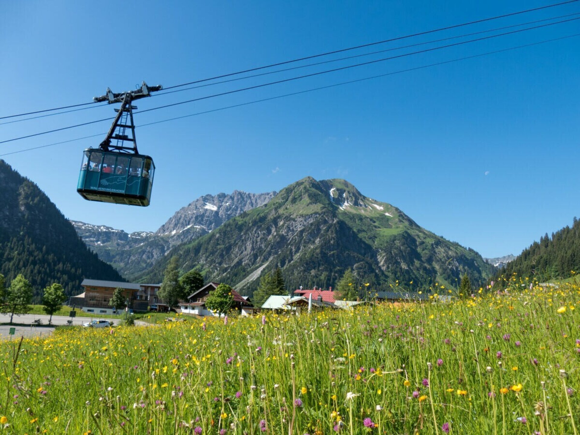 Aan de piste: Sfeervol vakantiehuis in het centrum van Mittelberg - foto 19