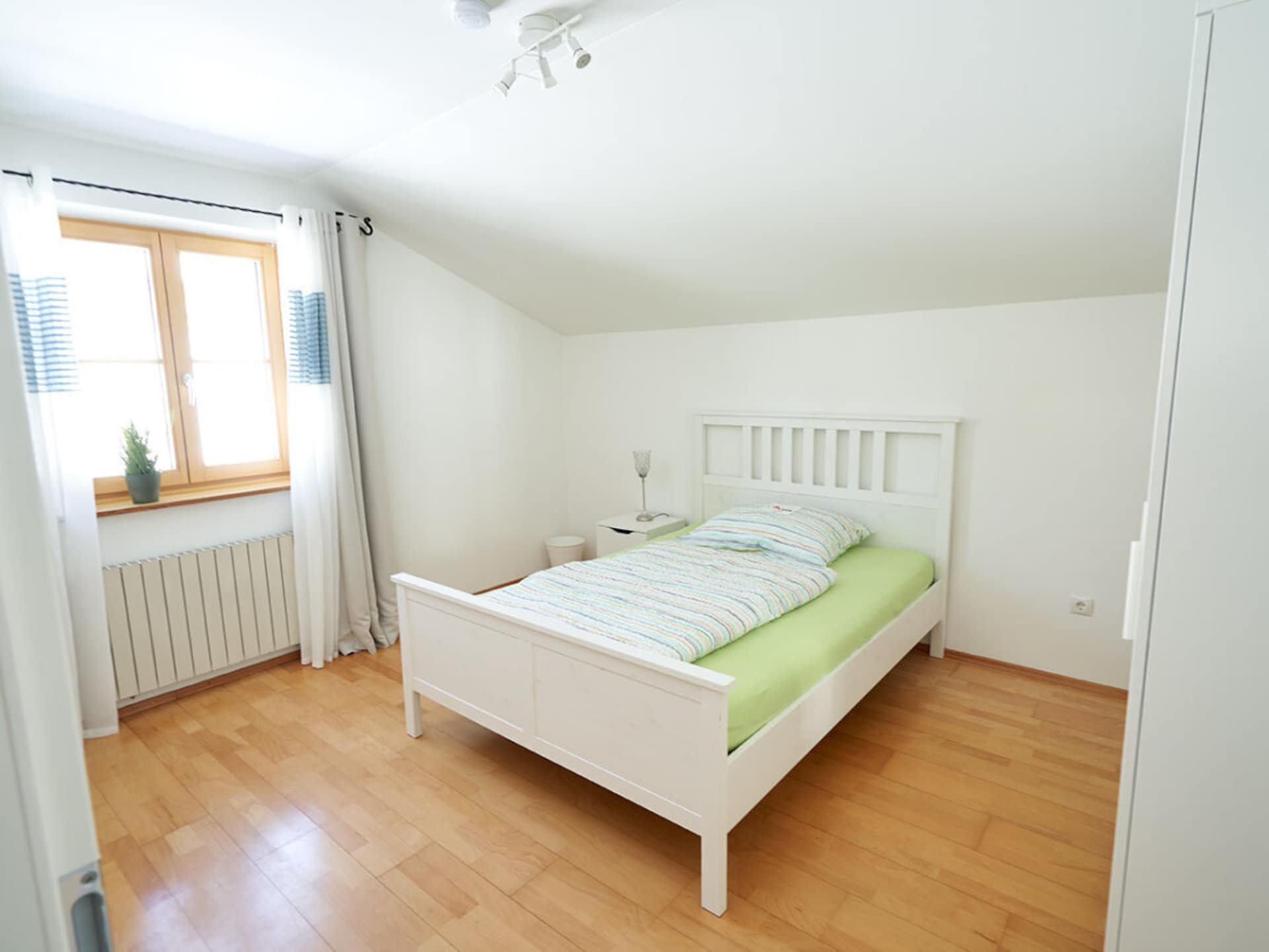 Panoramisch appartement bij de Mondsee met 7-meter raam en dakterras - foto 21