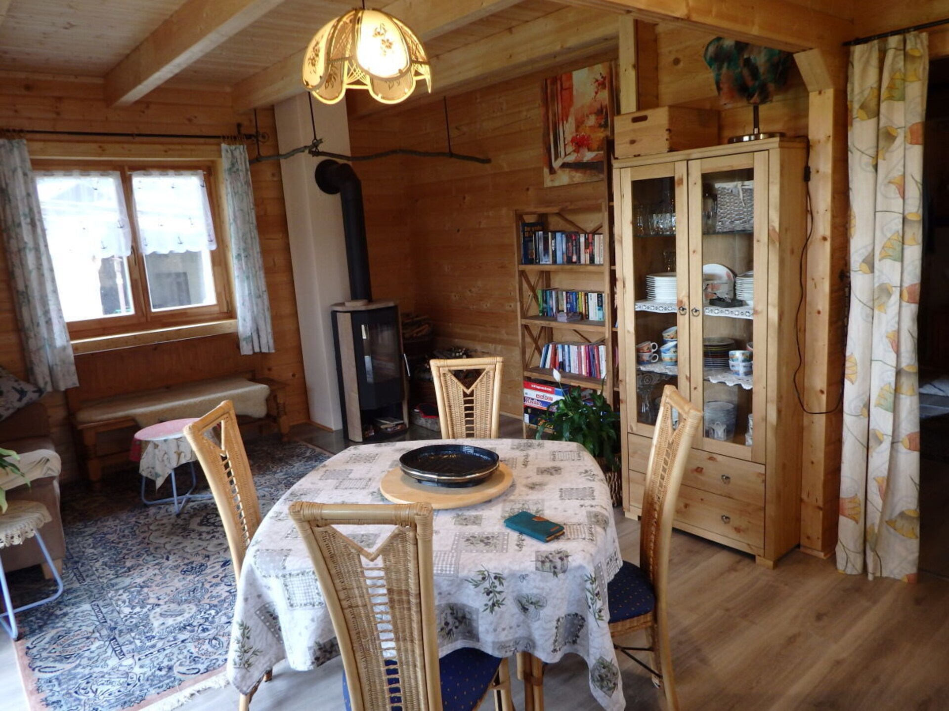 Houten natuurverblijf met uitzicht op Klosterfilz bij St. Oswald - foto 7