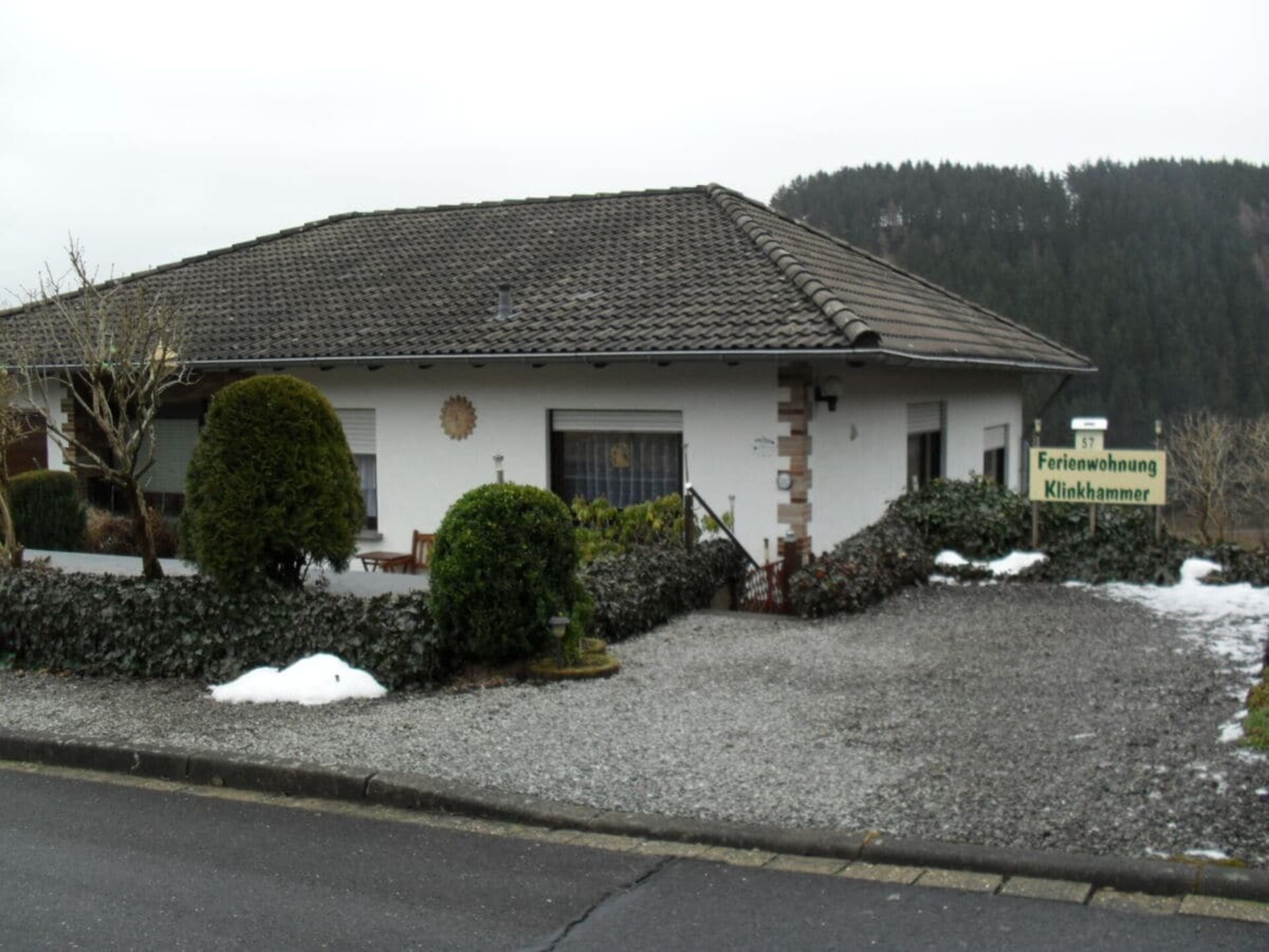 Op 1,0 km van het centrum: rustig vakantiehuis in Hellenthal - foto 14