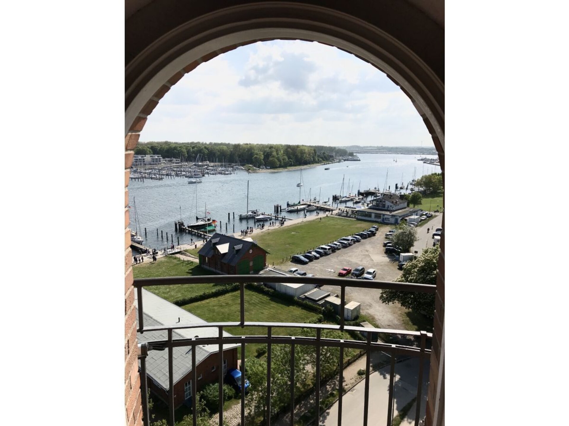 Moderne rietgedekte vakantiewoning bij Travemünde met grote tuin - foto 20