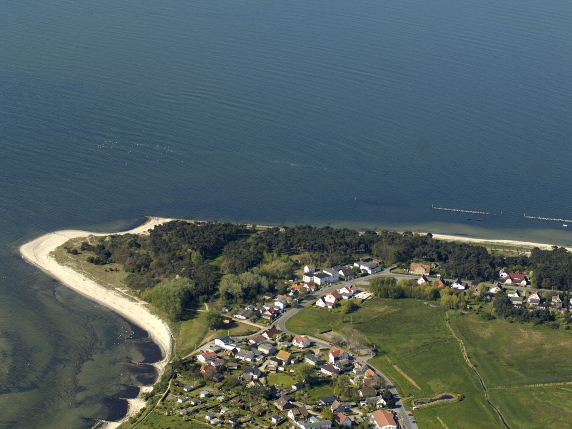 Luxe vakantiehuis op Mönchgut met 4K-bioscoop en laadpaal - foto 14