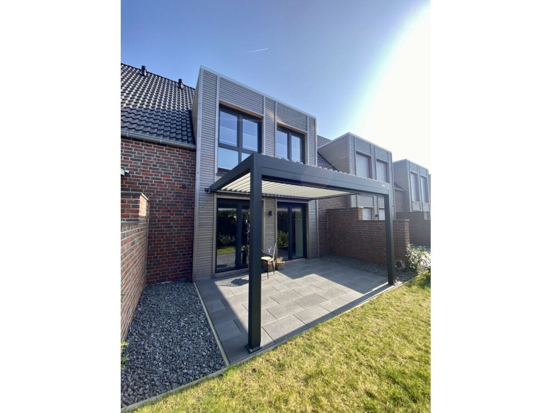 Modern vakantiehuis met buitensauna op 300 meter van het centrum van Carolinensiel - foto 3