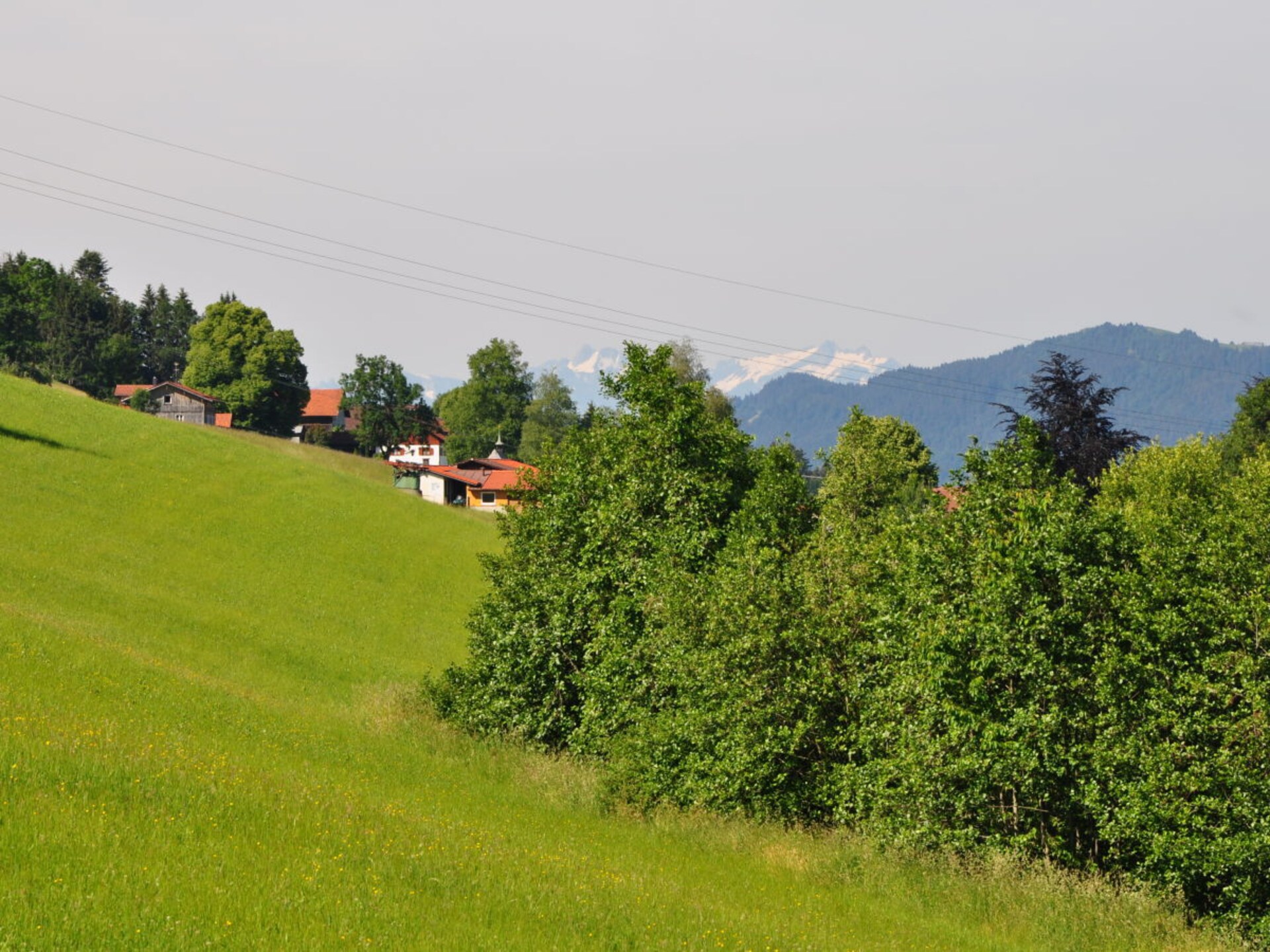 Romantisch vakantiehuis met balkon & bergzicht nabij skilift in Simmerberg - foto 14
