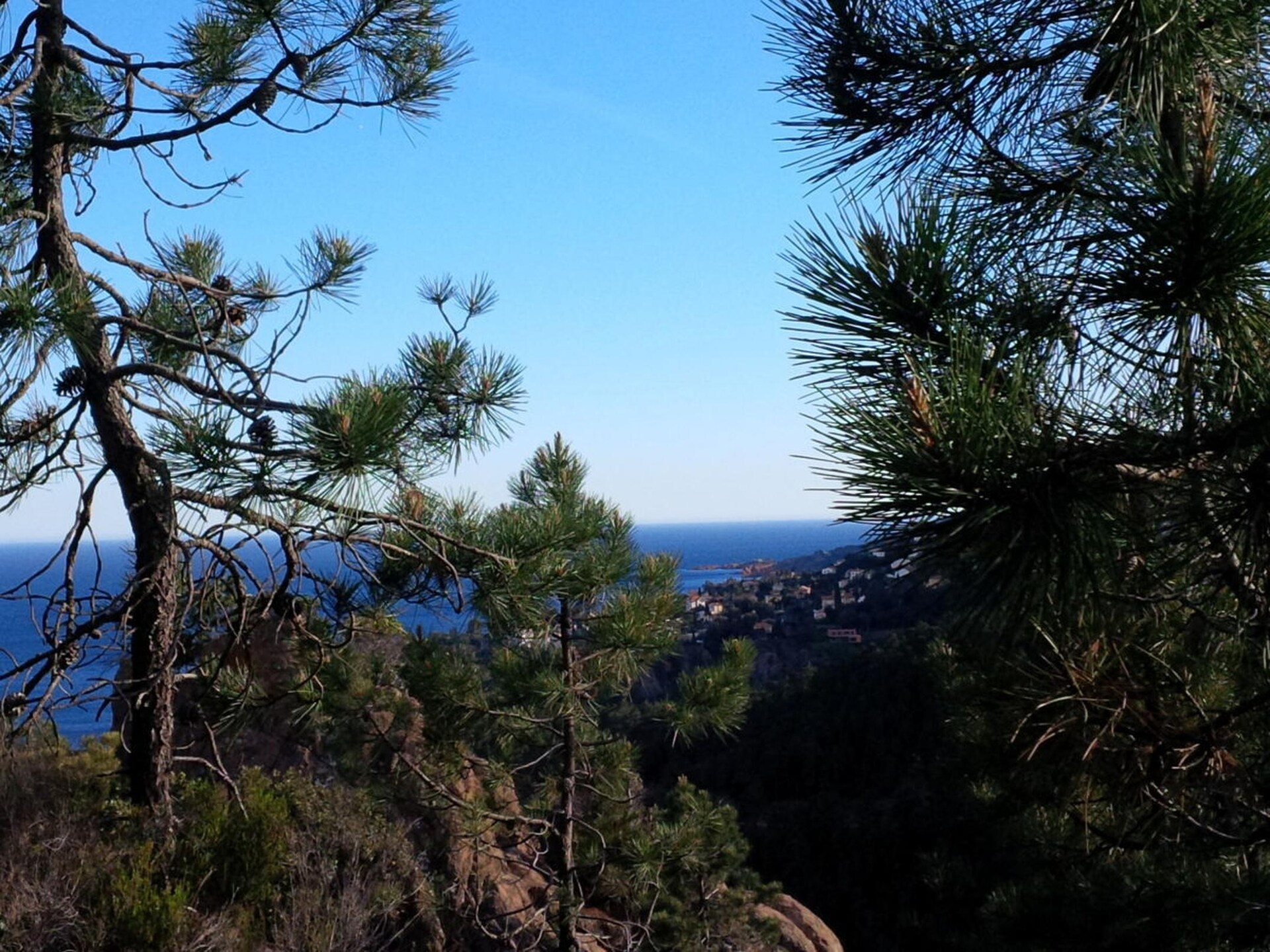 Luxe vakantiehuis met zeezicht en zwembad in Théoule-sur-Mer - foto 34