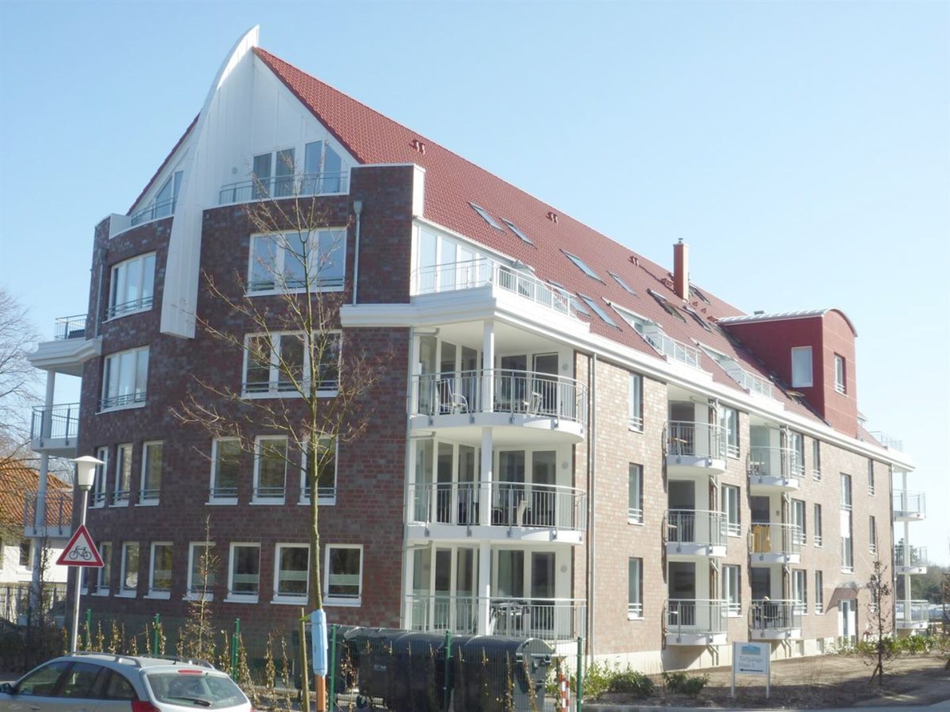 Stijlvol duplex appartement met panoramisch dakterras en zeezicht in Cuxhaven - foto 2