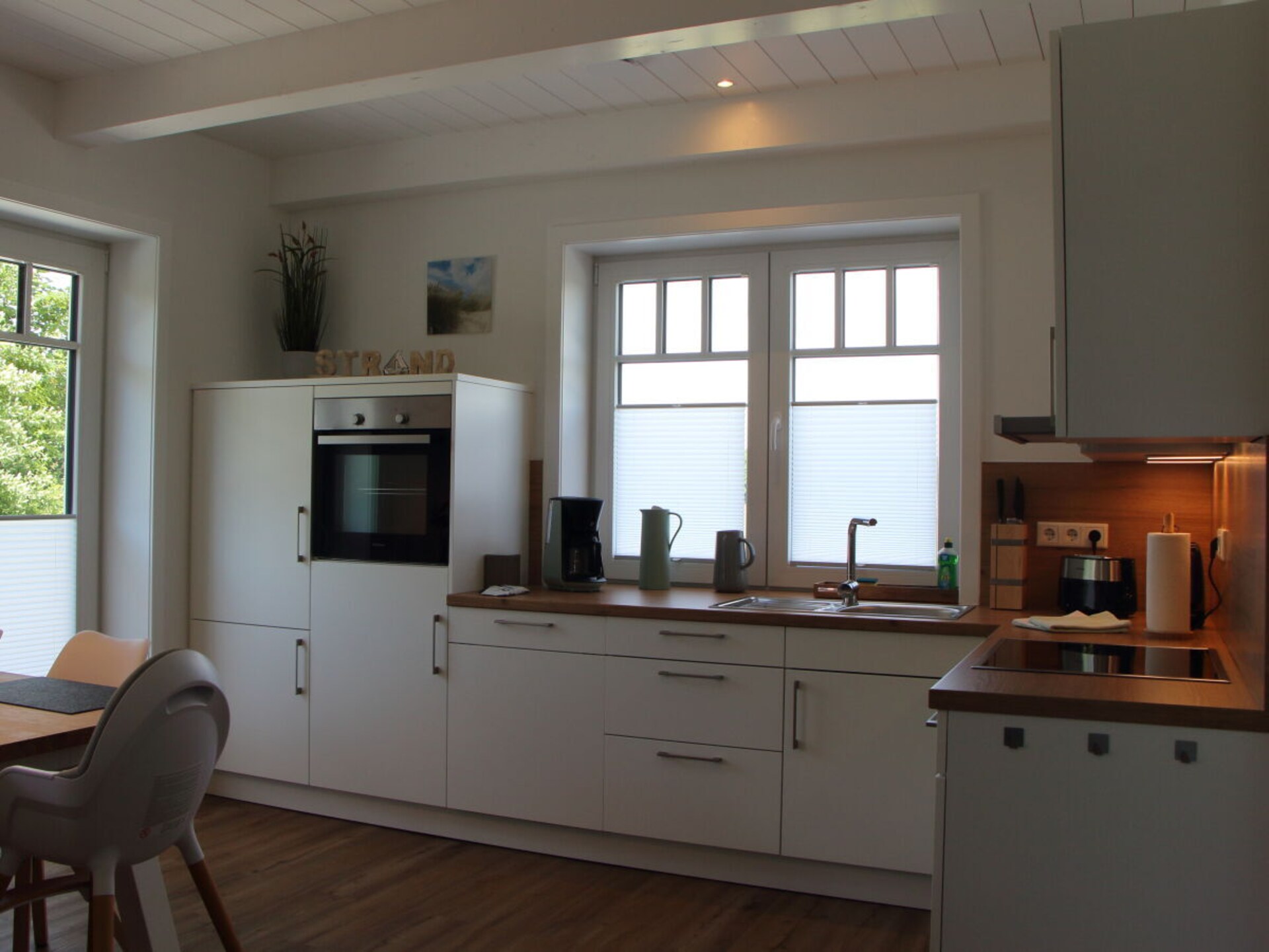Nieuw vakantiehuis in Utersum met privétuin, 800m van centrum - foto 8