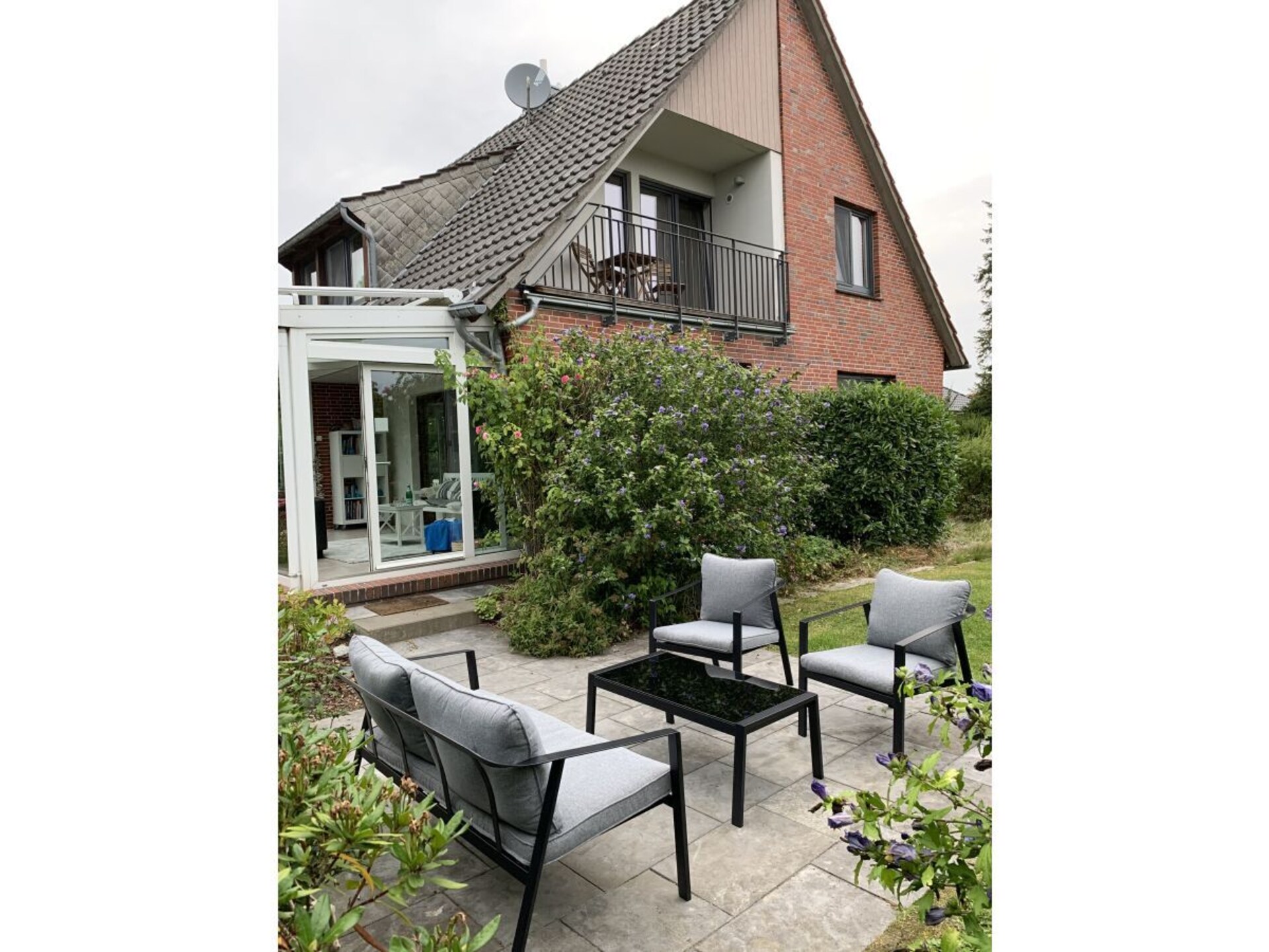 Sfeervol gerenoveerd vakantiehuis met omheinde tuin in Butjadingen - foto 2