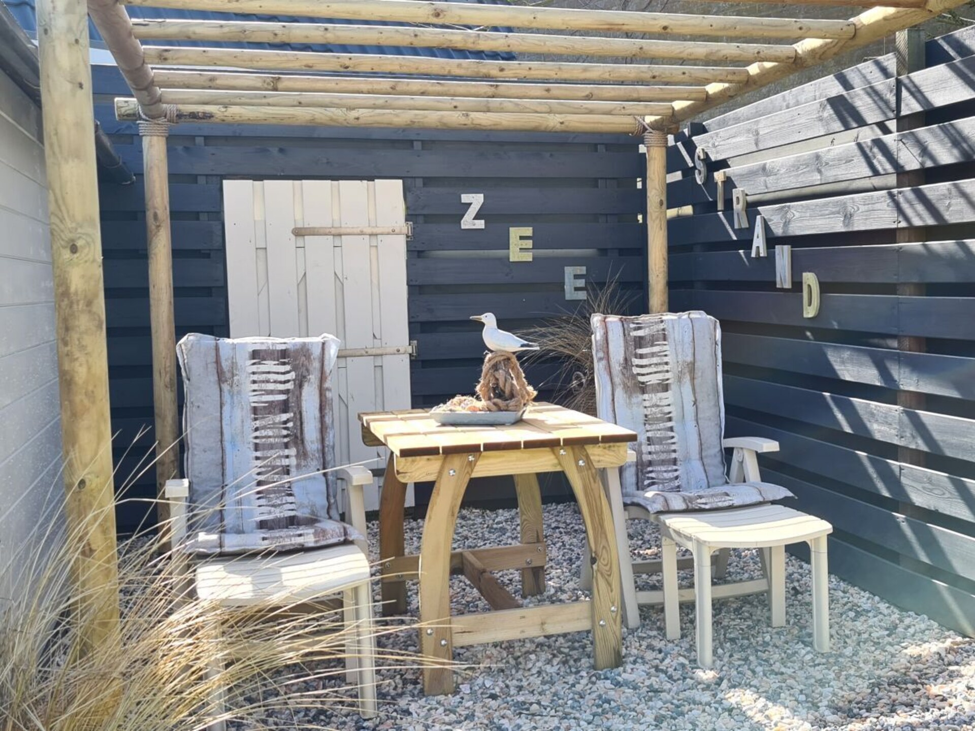 Knusse bungalow voor 2 met privétuin en fietsen, vlakbij strand en dorp - foto 6