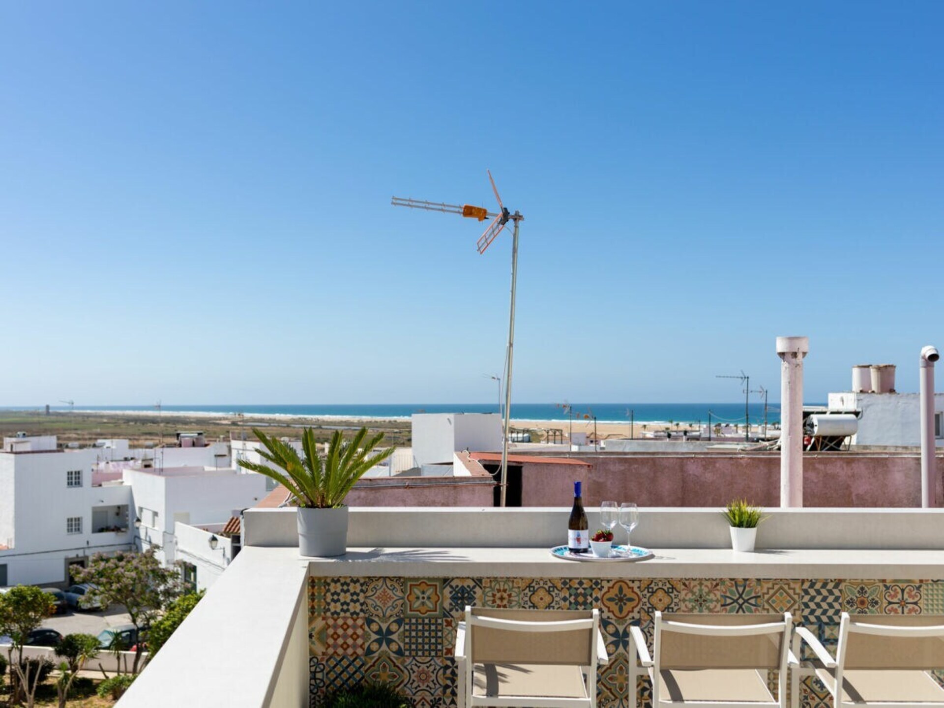 Casa Paraíso: Modern vakantiehuis met dakterras en zeezicht in Conil - foto 7