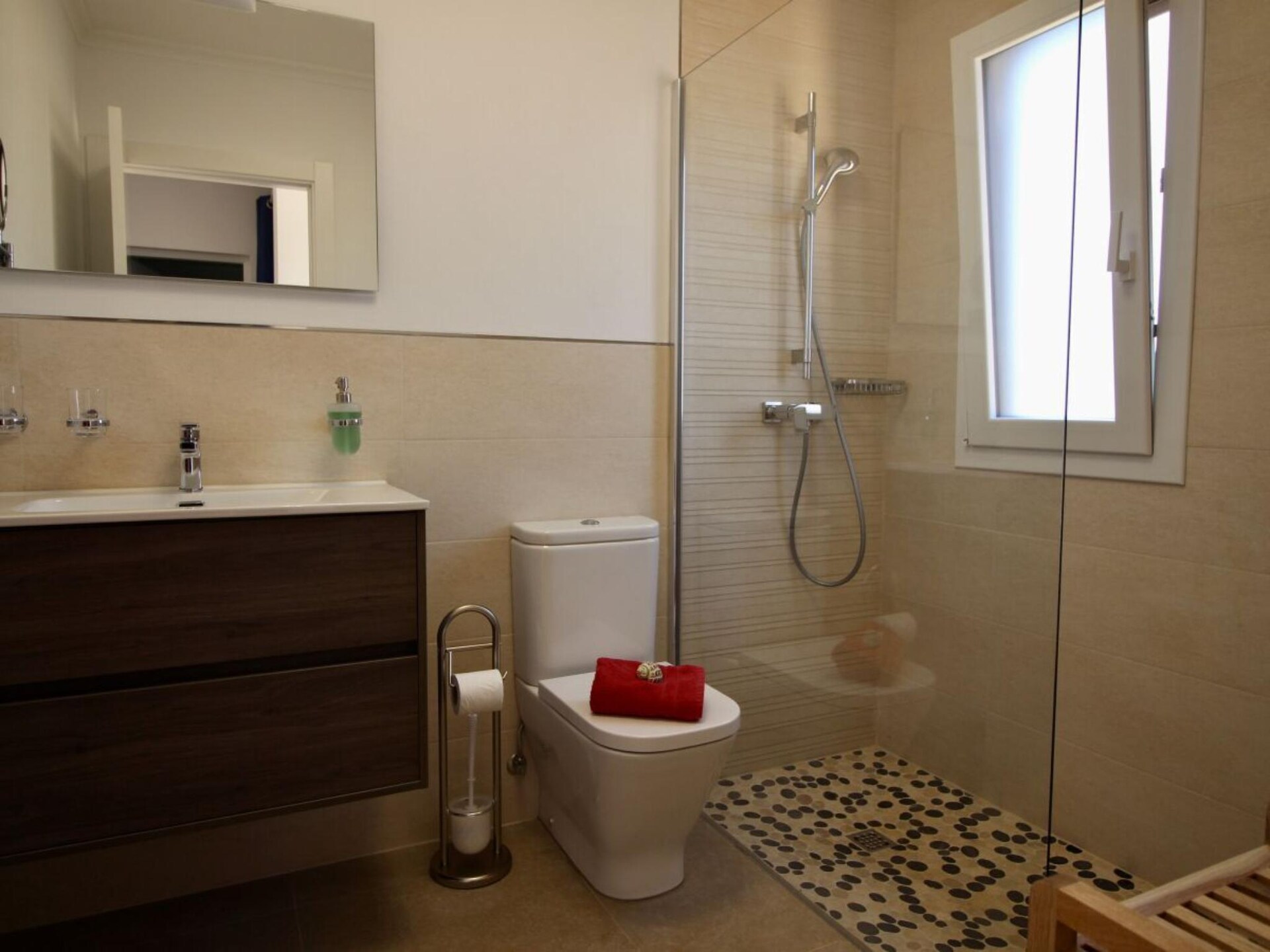 Gerenoveerd vakantiehuis met privézwembad en zeezicht in Porto Petro - foto 17