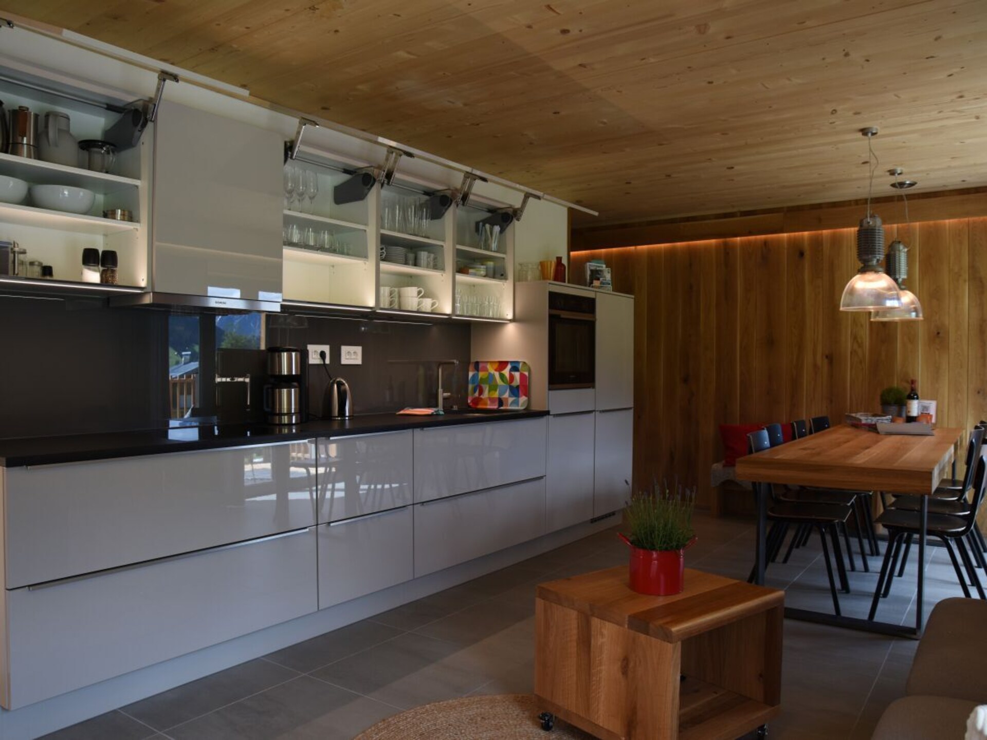 Villa Heuberg in Hirschegg: 100 meter van de piste met sauna - foto 15