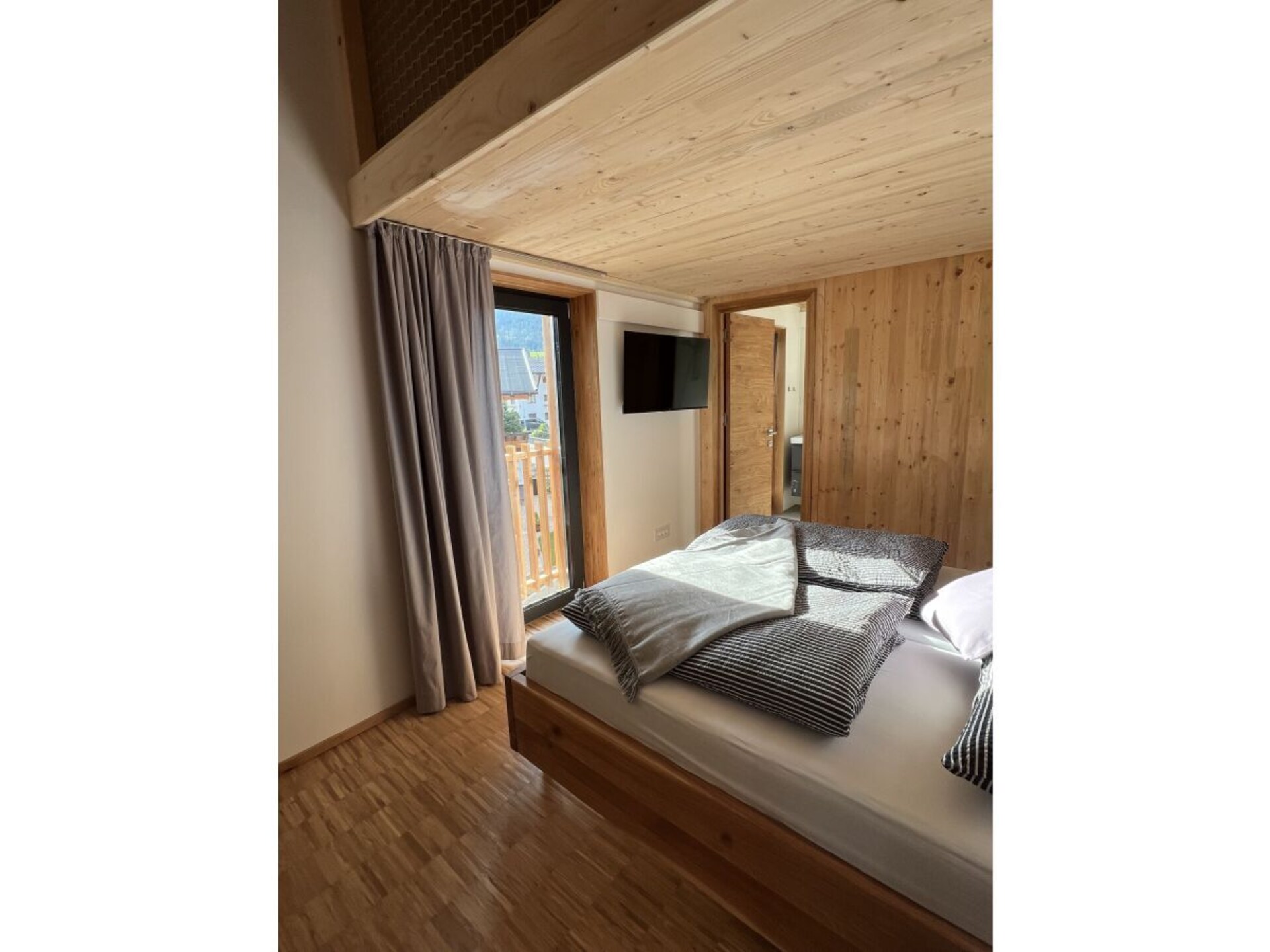 Villa Heuberg in Hirschegg: 100 meter van de piste met sauna - foto 25