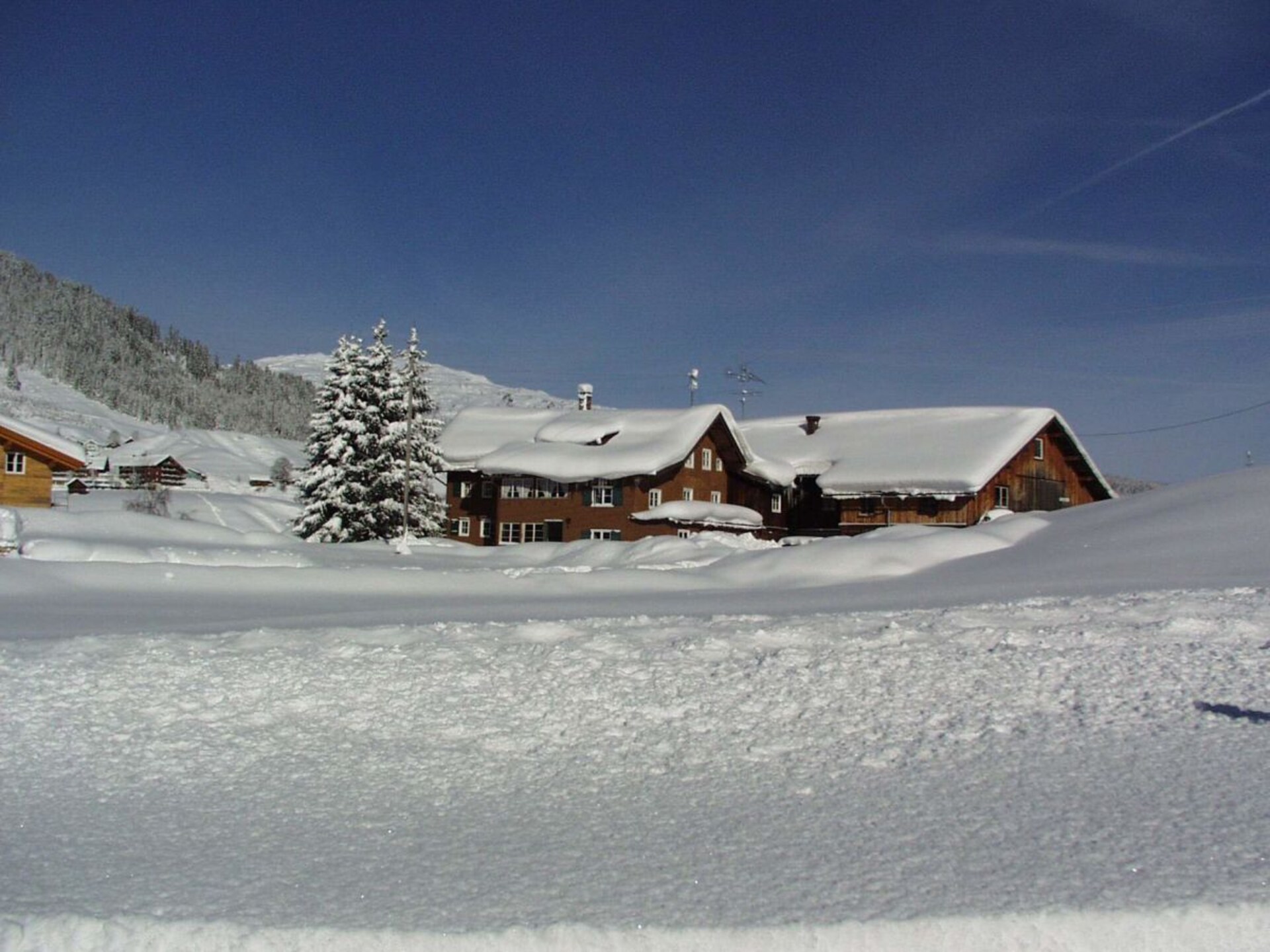 Ruim vakantiehuis voor 10 personen op 100m van de skilift in Mittelberg - foto 5