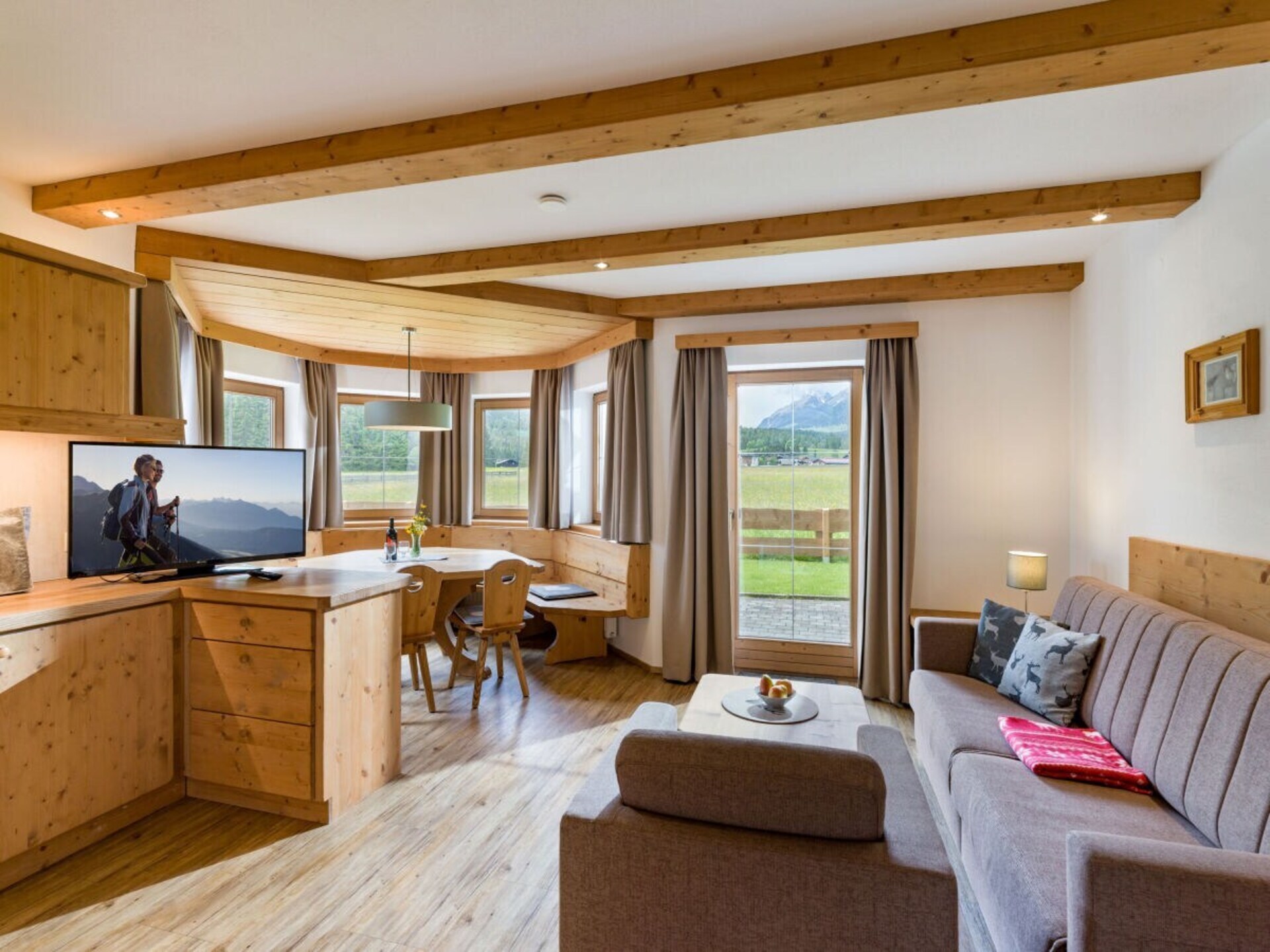 Sfeervol vakantiehuis in Leutasch met uitzicht op de bergen - foto 7