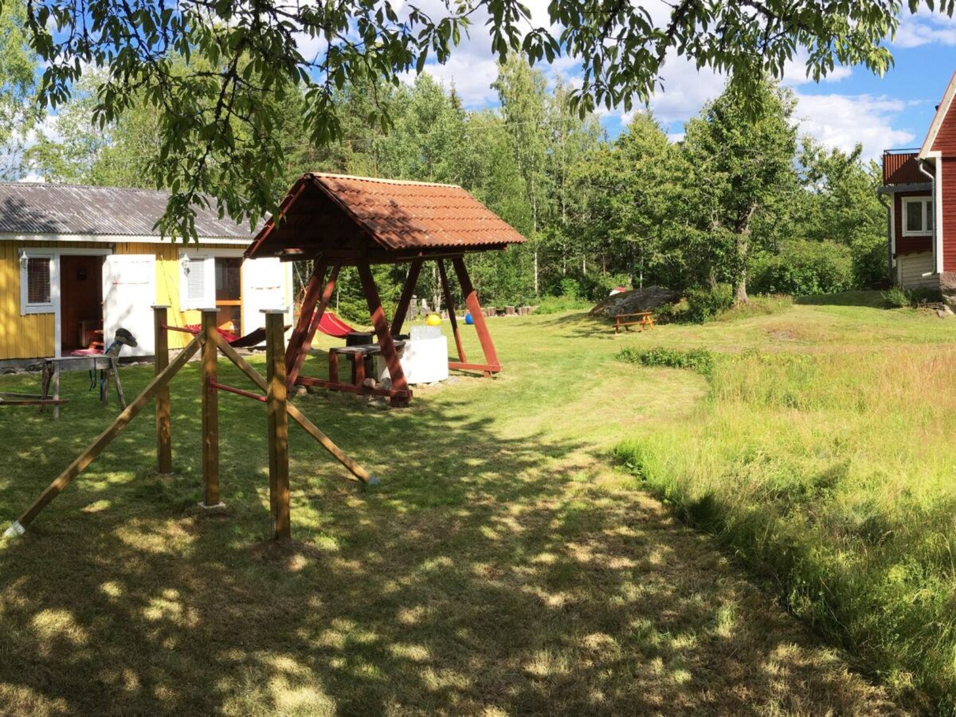 Authentiek rood vakantiehuis voor 10 personen in de natuur van Småland - foto 4
