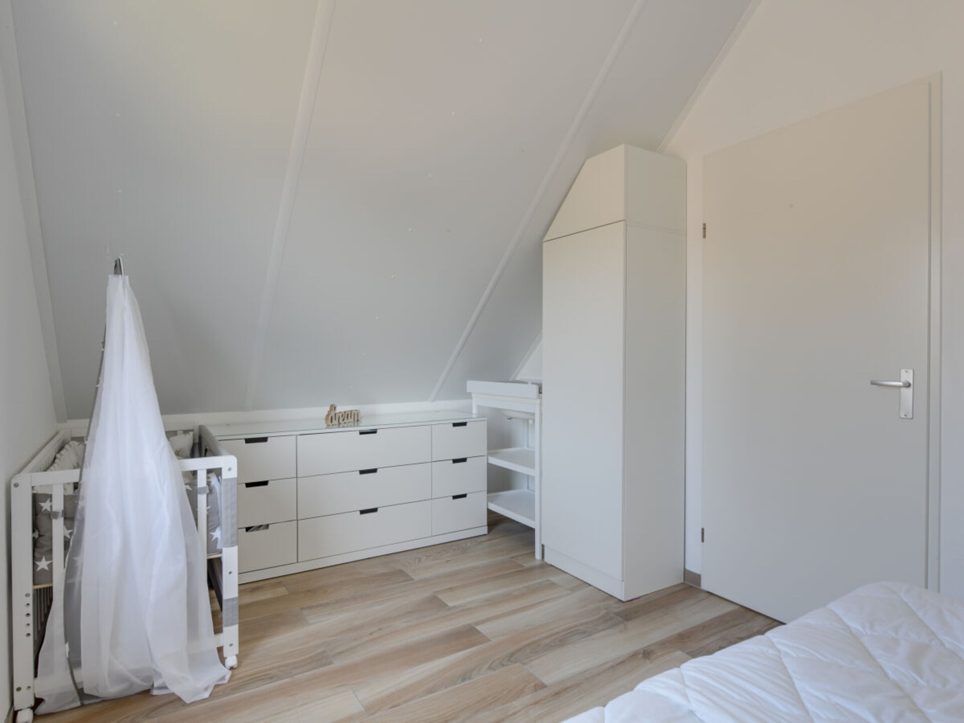 Luxe 6-persoons vakantiehuis met 3 slaapkamers nabij centrum Sint Maarten - foto 22