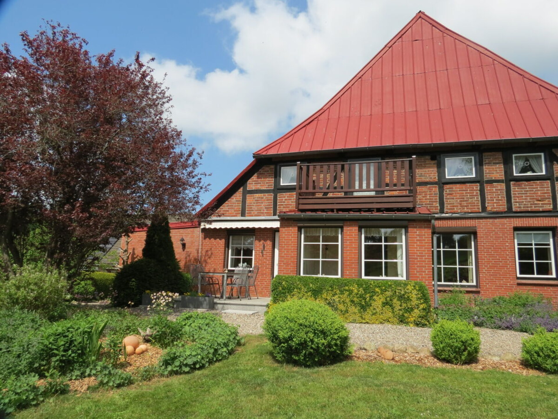 230 jaar oude sfeervolle boerderij in het glooiende Holstein, 200m van centrum - foto 7
