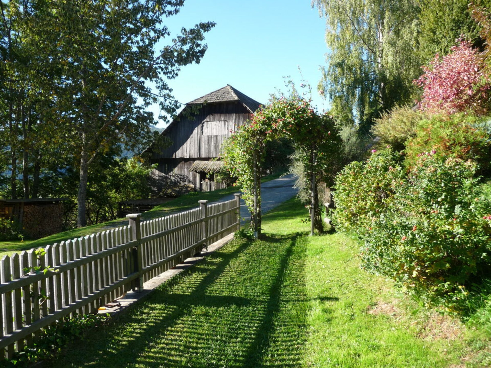 Knus vakantiehuis aan de bosrand in Gnesau met tuin en houtkachel - foto 4