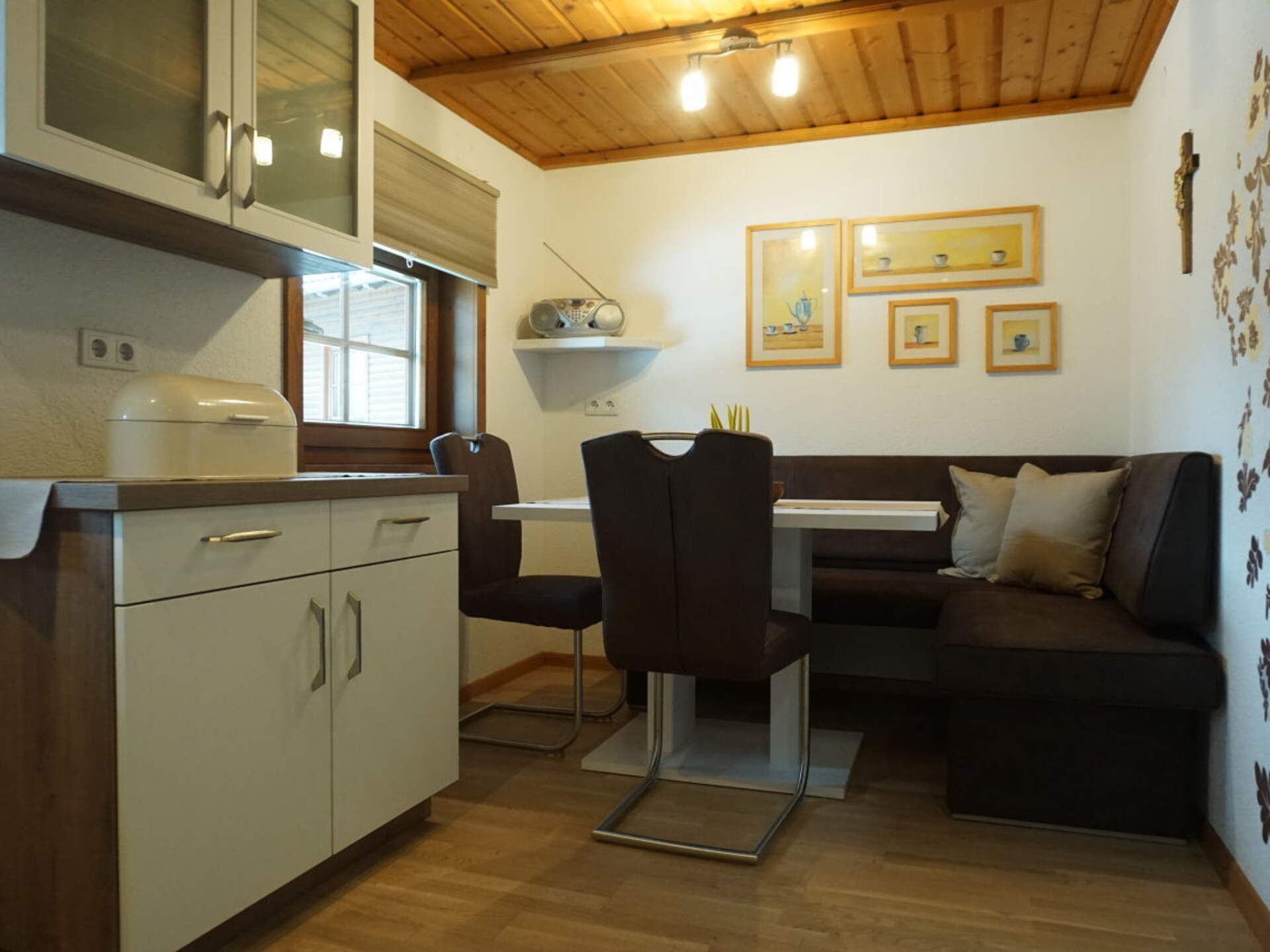 Knus vakantiehuis aan de bosrand in Gnesau met tuin en houtkachel - foto 16
