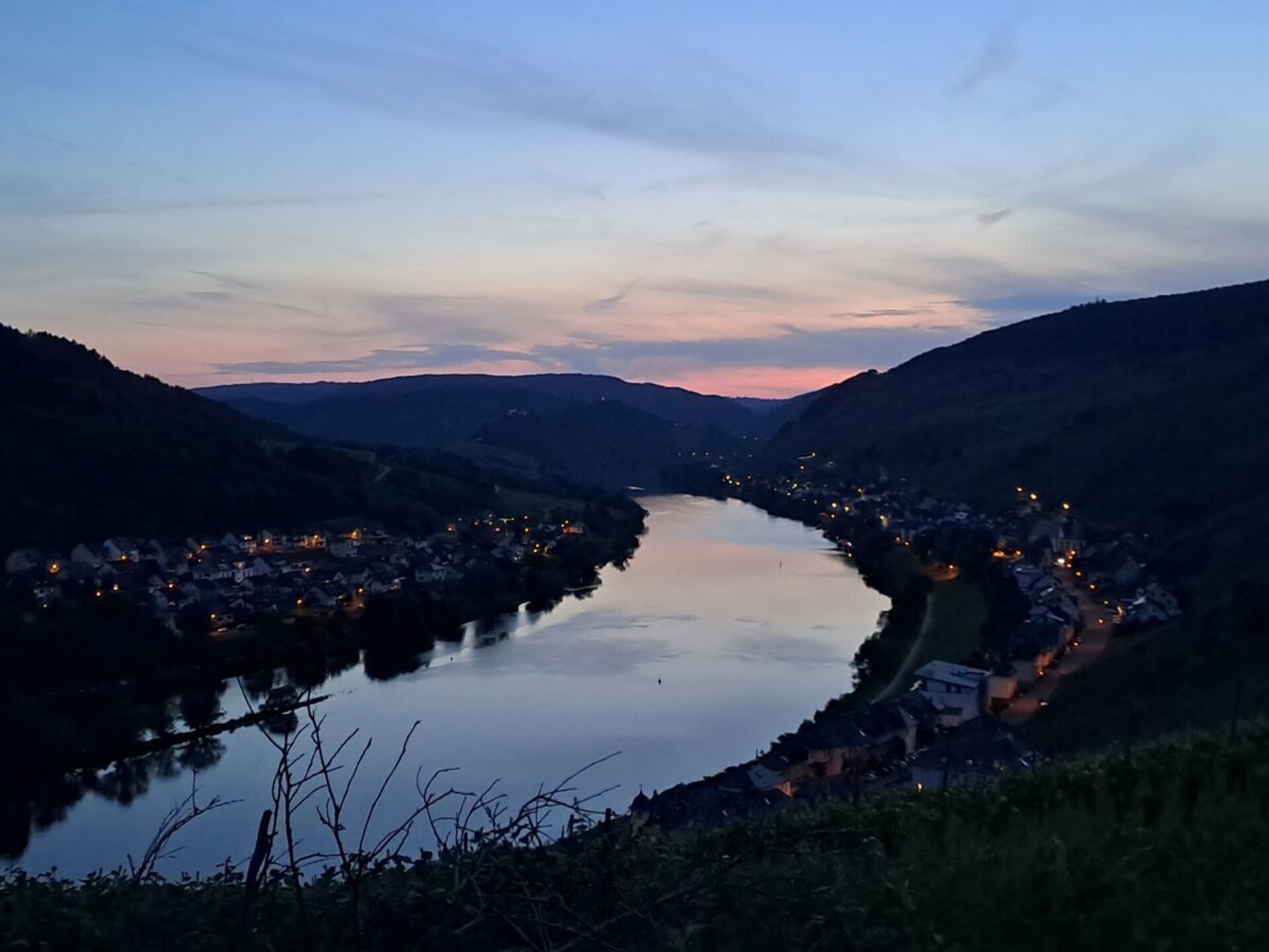 Rustig vakantiehuis direct aan de Moezel in Zell met balkon en rivierzicht - foto 24
