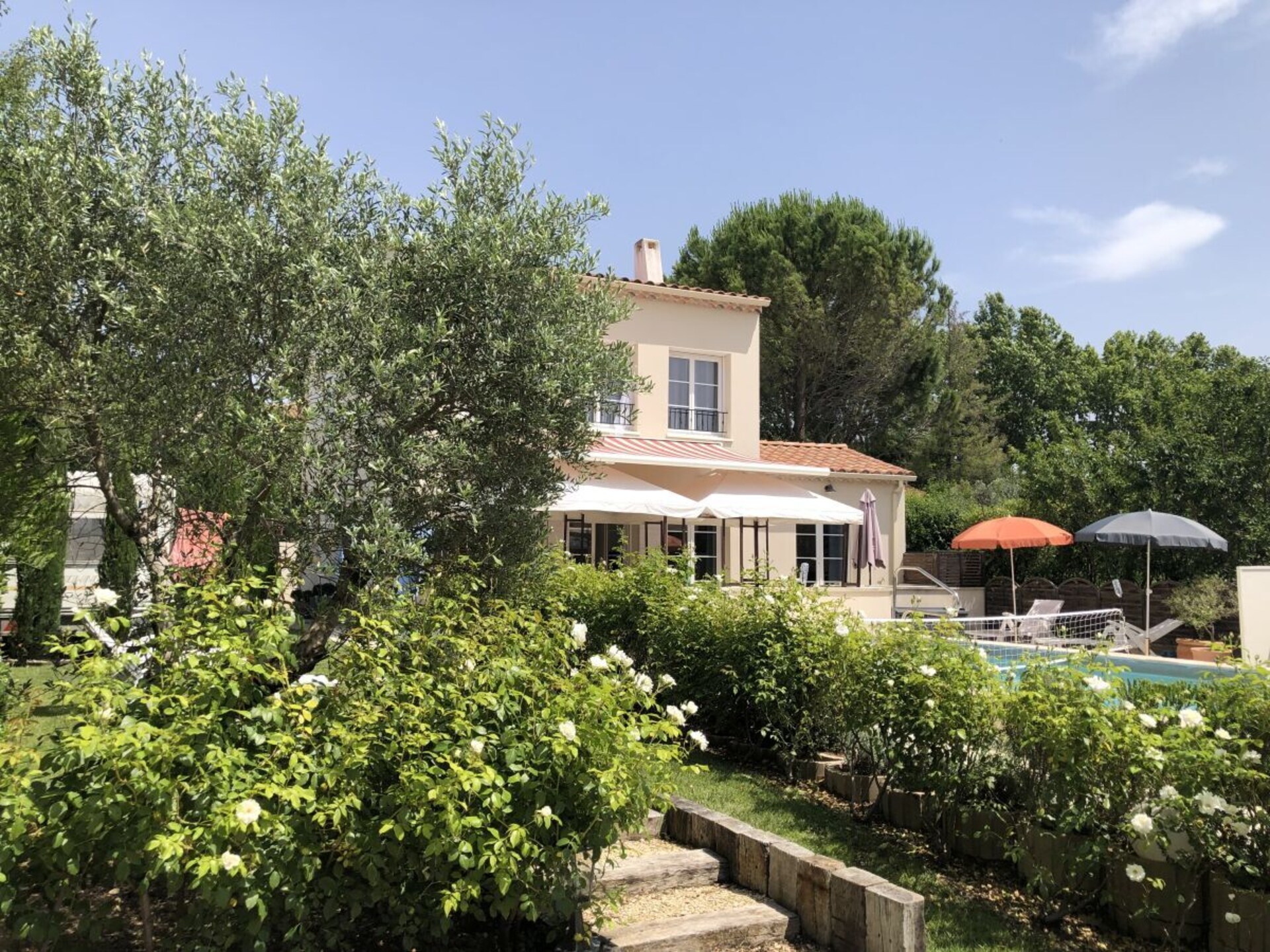 Stijlvol vakantiehuis met verwarmd zwembad nabij Maussane-les-Alpilles - foto 14