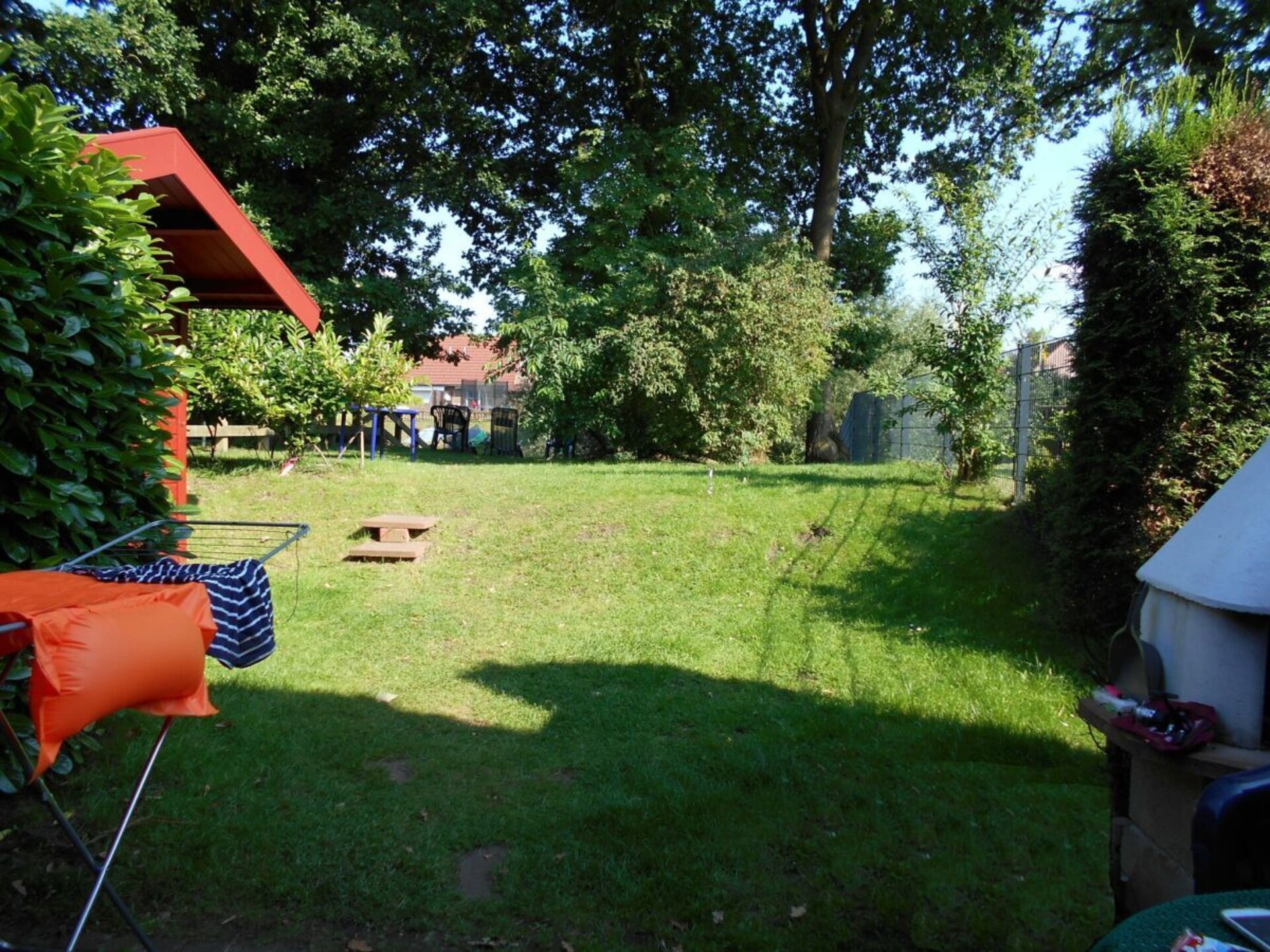 4-persoons vakantiehuis in Großefehn met eigen aanlegsteiger - foto 9