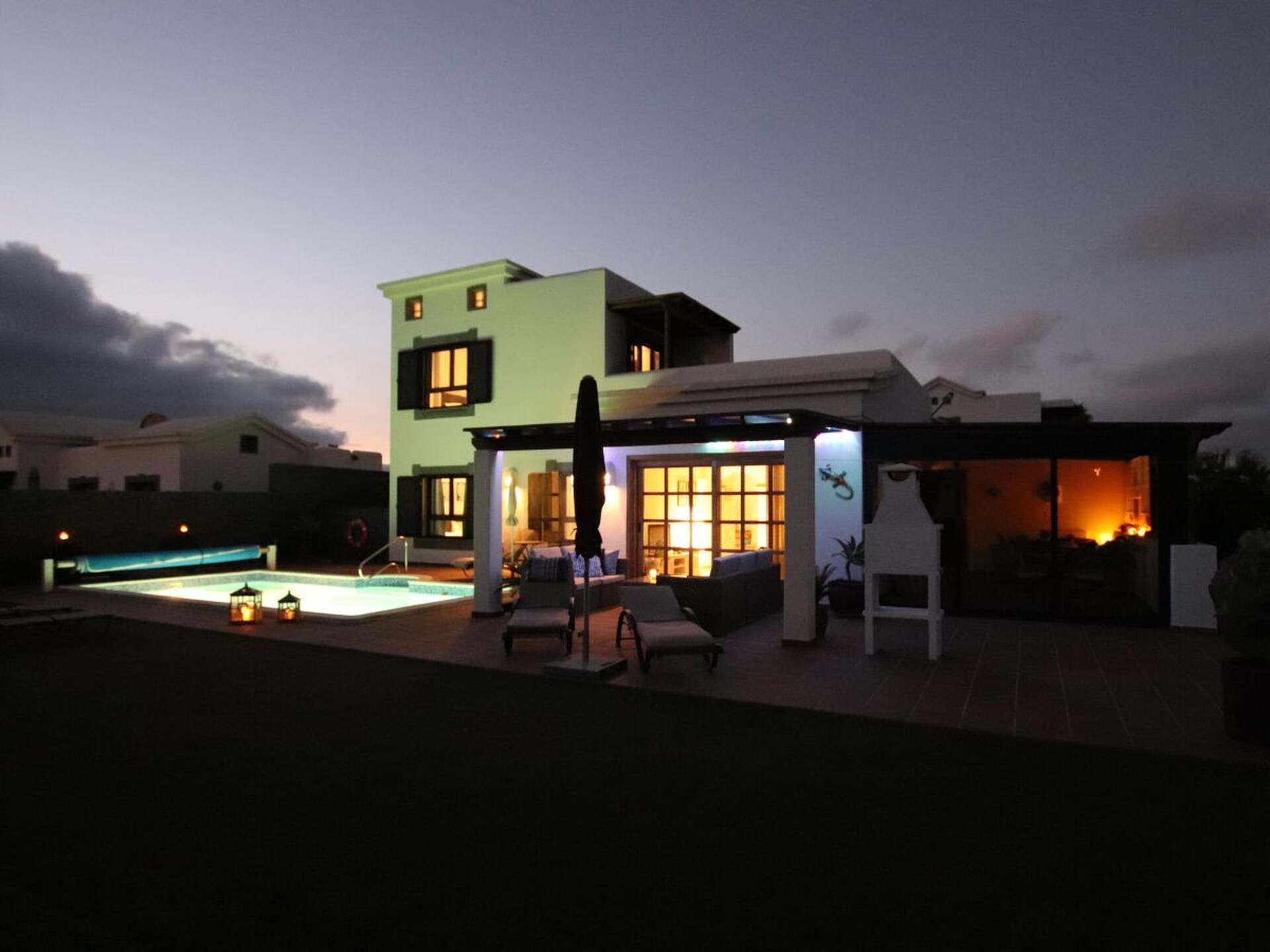 Luxe vakantiehuis met verwarmd zwembad in Playa Blanca - foto 20