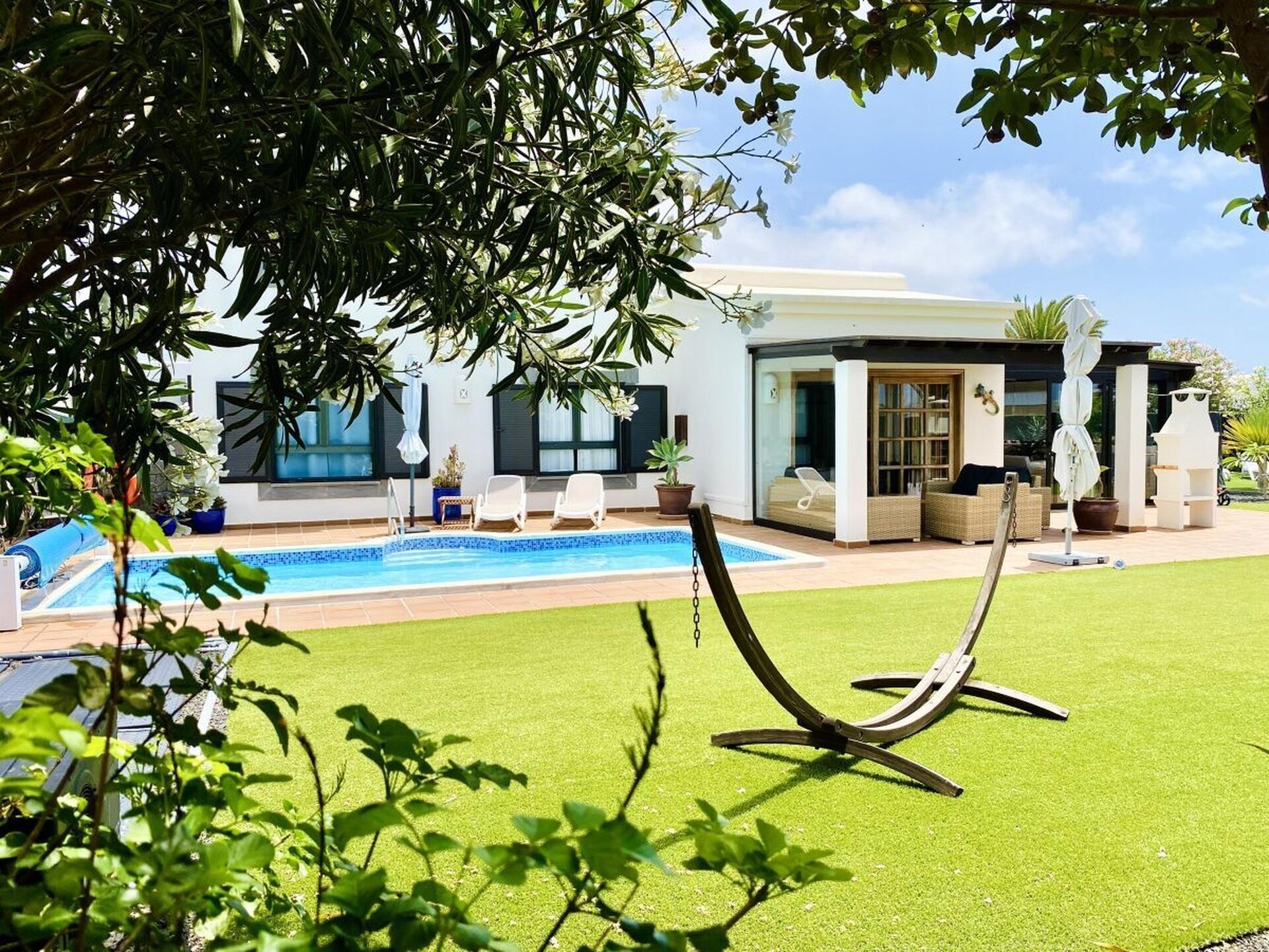Luxe vakantiehuis met verwarmd zwembad in Playa Blanca - foto 23