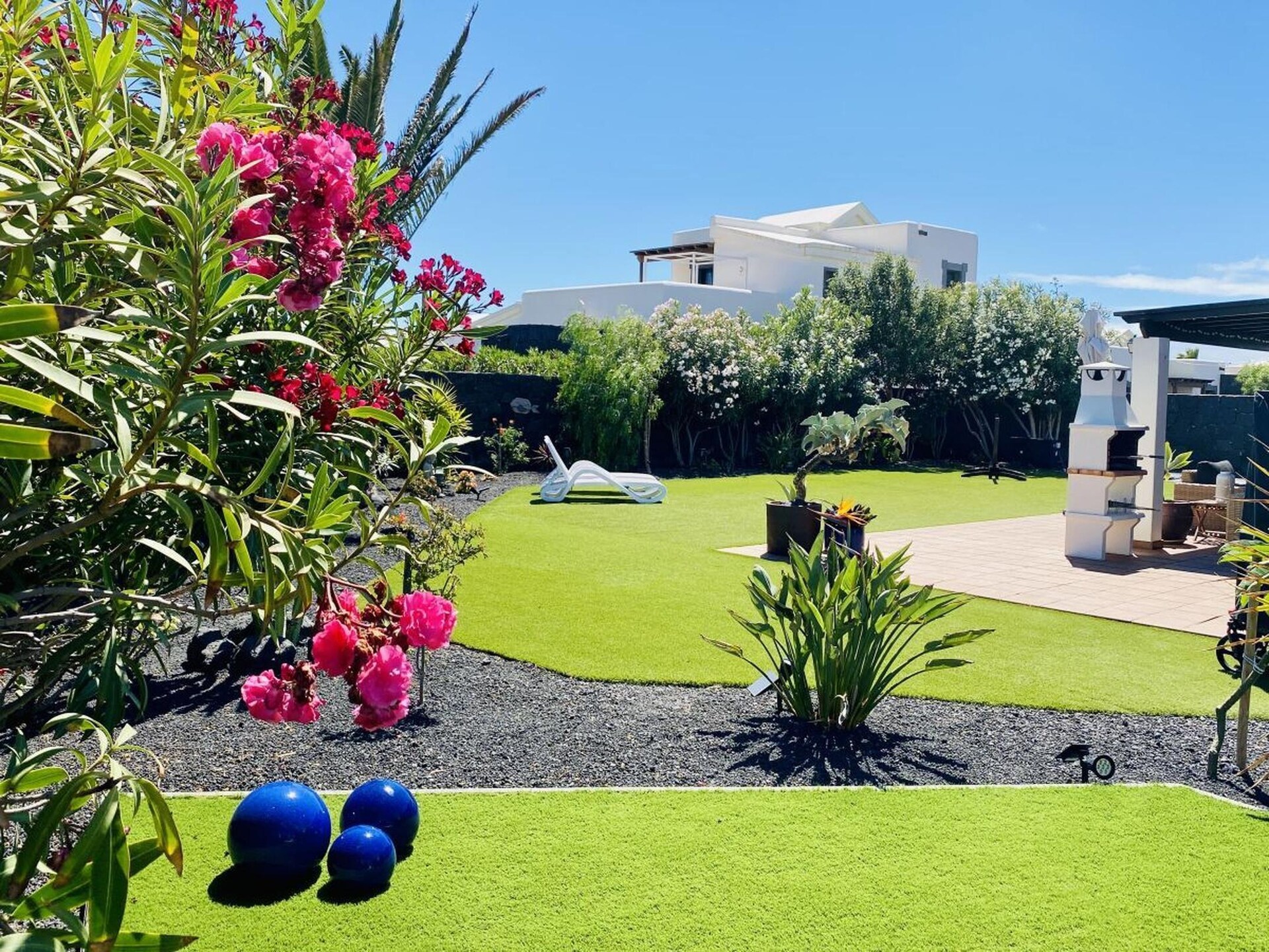Luxe vakantiehuis met verwarmd zwembad in Playa Blanca - foto 25