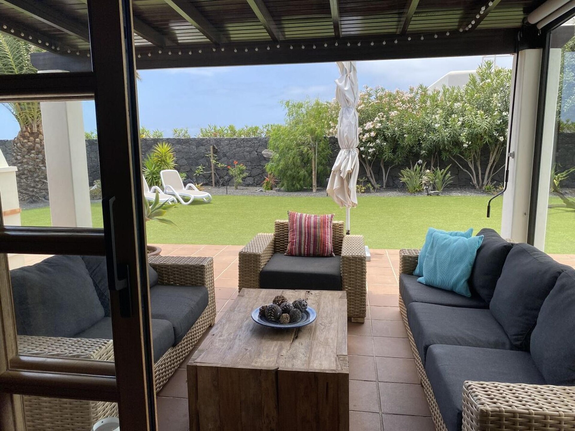 Luxe vakantiehuis met verwarmd zwembad in Playa Blanca - foto 12