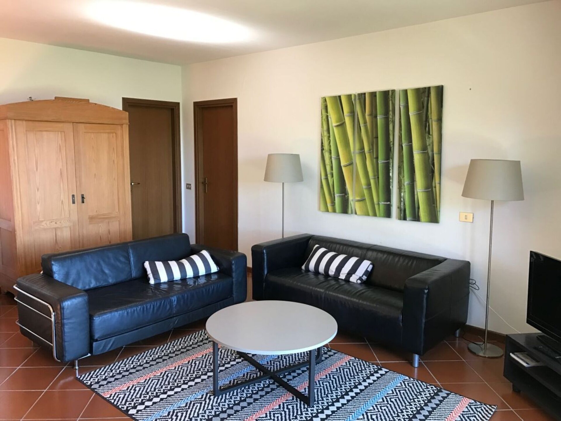 6-persoons vakantiehuis in Porto Valtravaglia met zwembad - foto 9