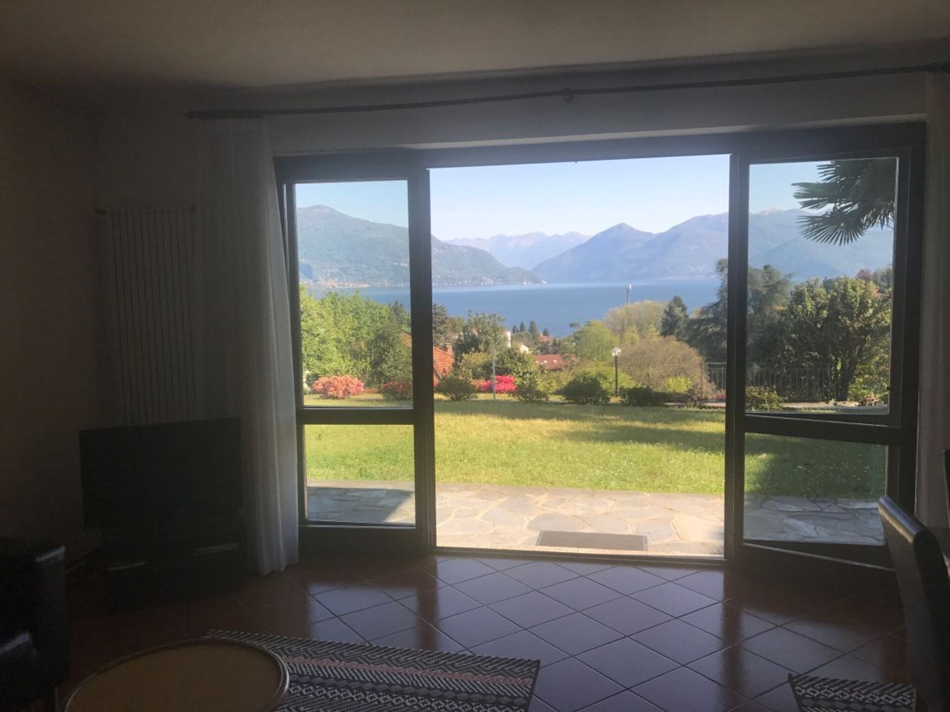 6-persoons vakantiehuis in Porto Valtravaglia met zwembad - foto 19
