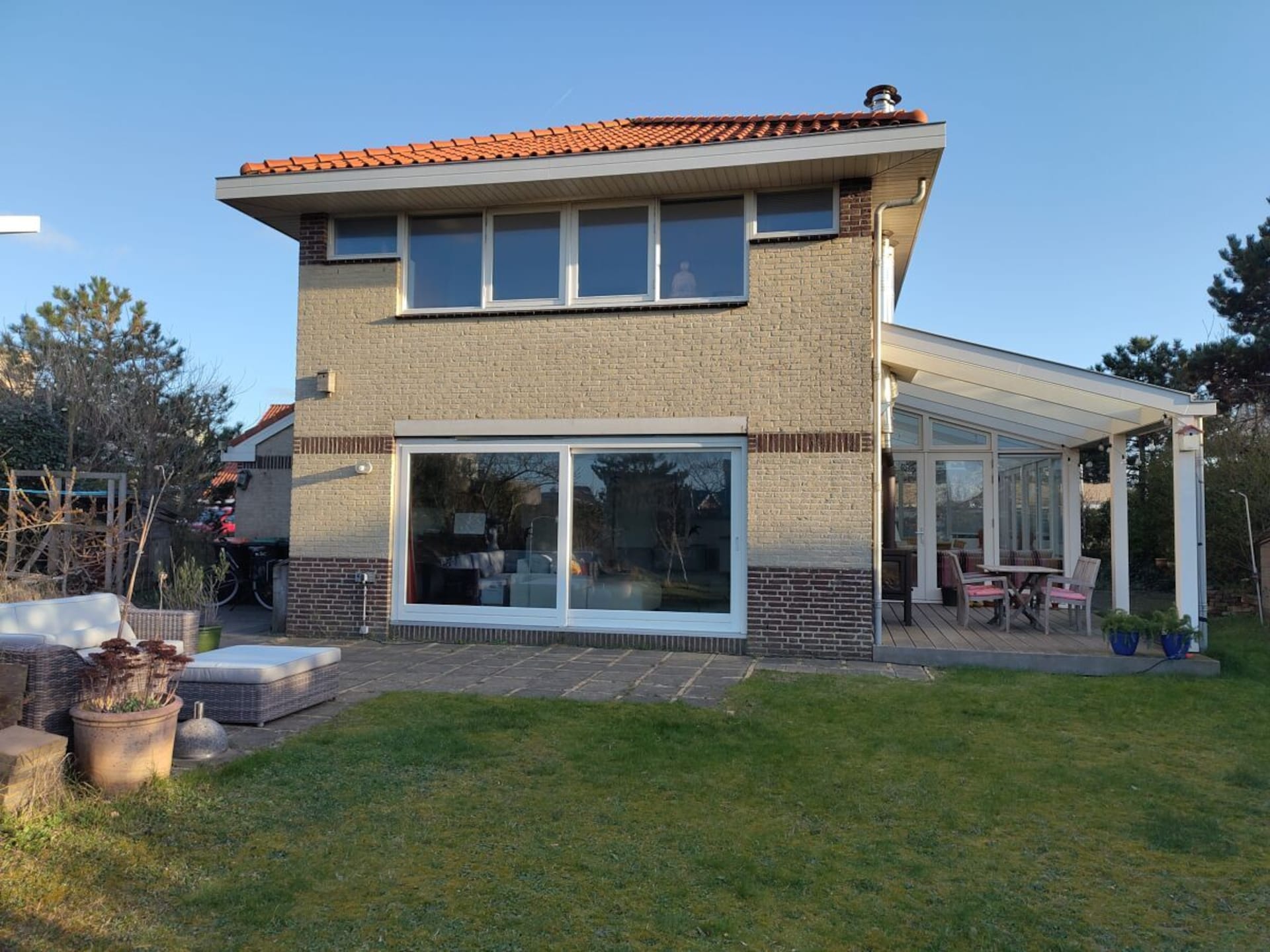 Ruim familiehuis met grote tuin op 200 meter van strand Bergen aan Zee - foto 8
