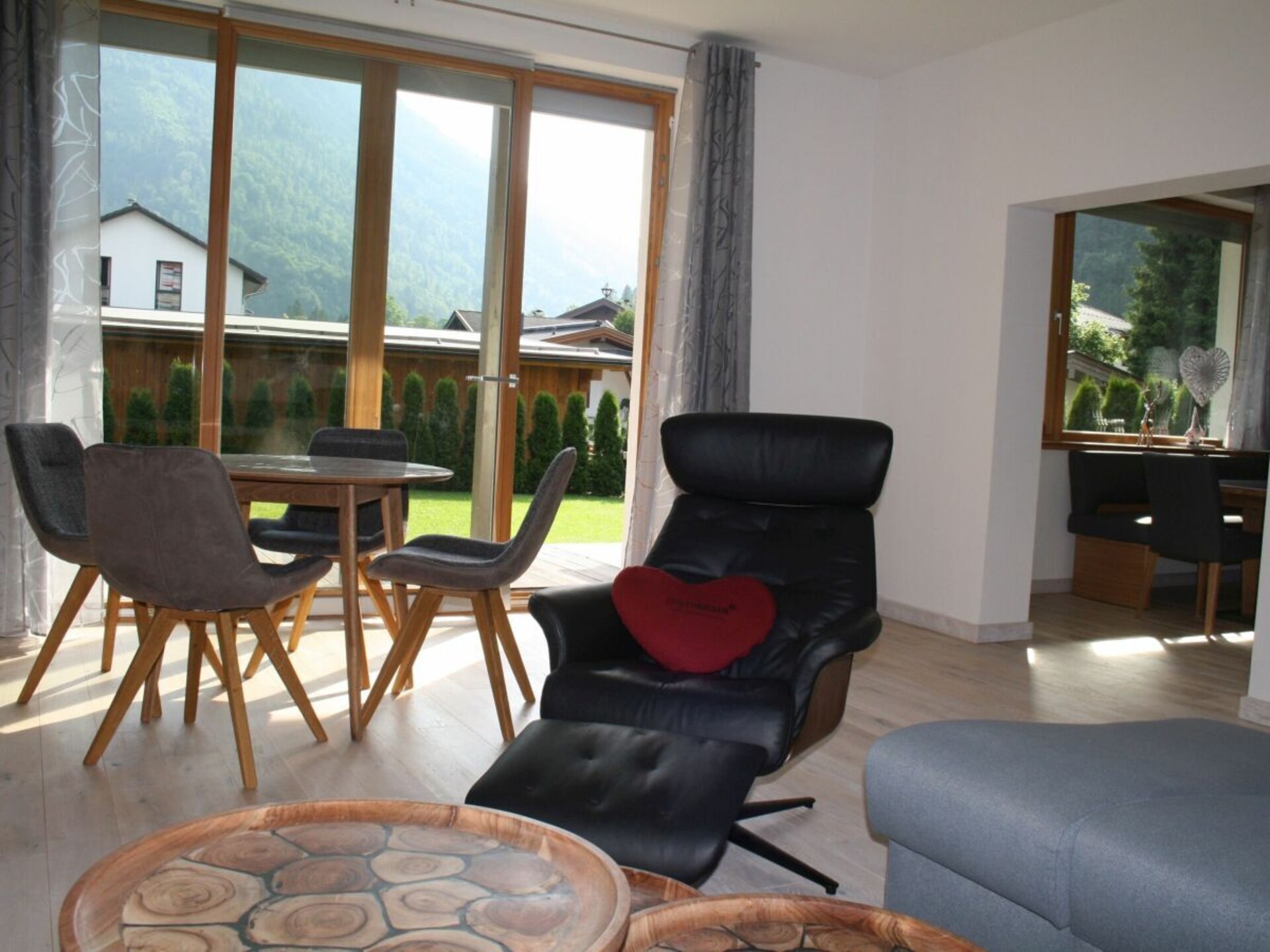 Modern vakantiehuis in Lofer met Saalachtal Card, 800m van de skilift - foto 10