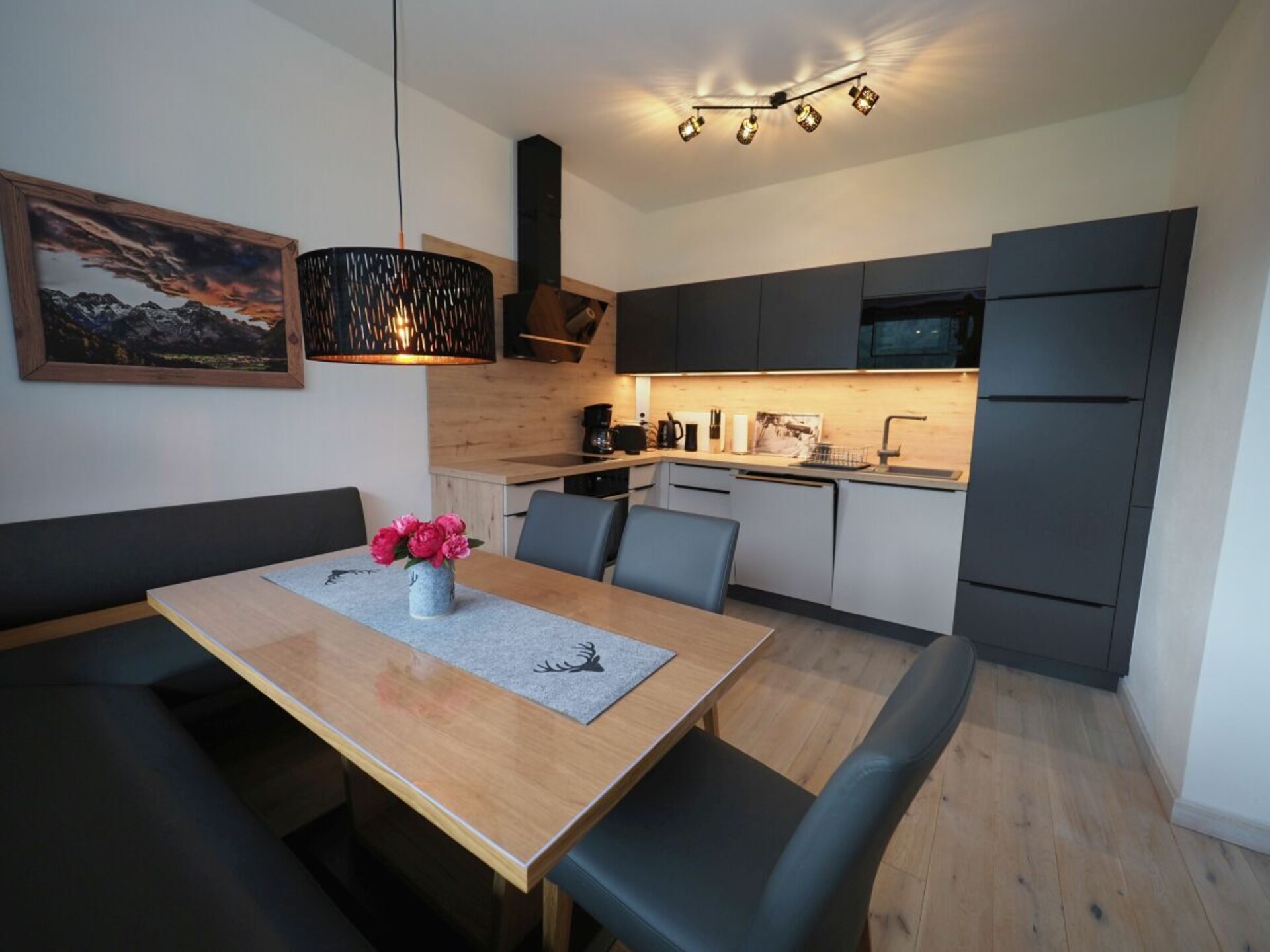 Modern vakantiehuis in Lofer met Saalachtal Card, 800m van de skilift - foto 13