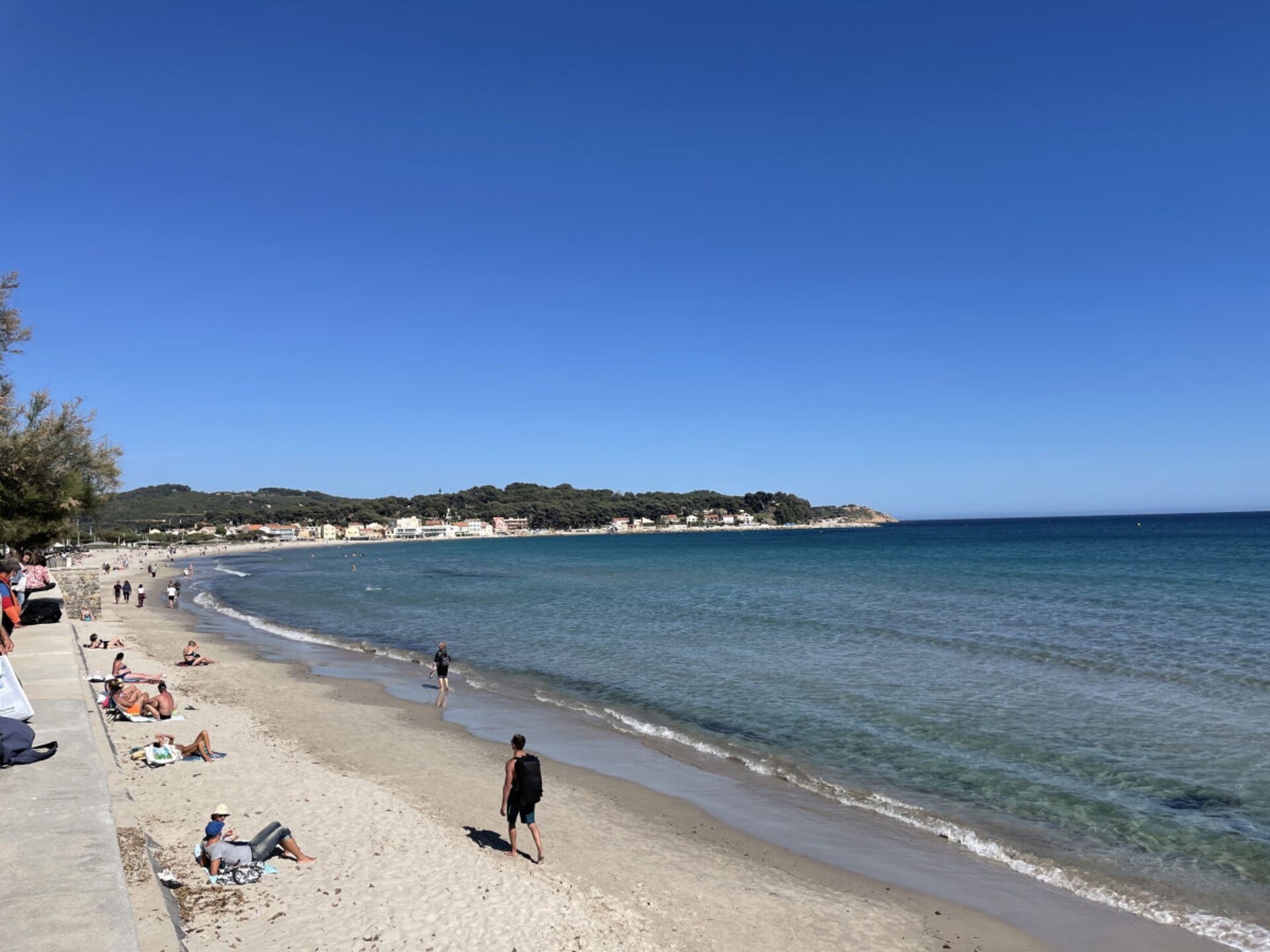 Villa Grand Bleu: Ruim 10-persoons huis met uitzicht op de baai, 100m van centrum - foto 15