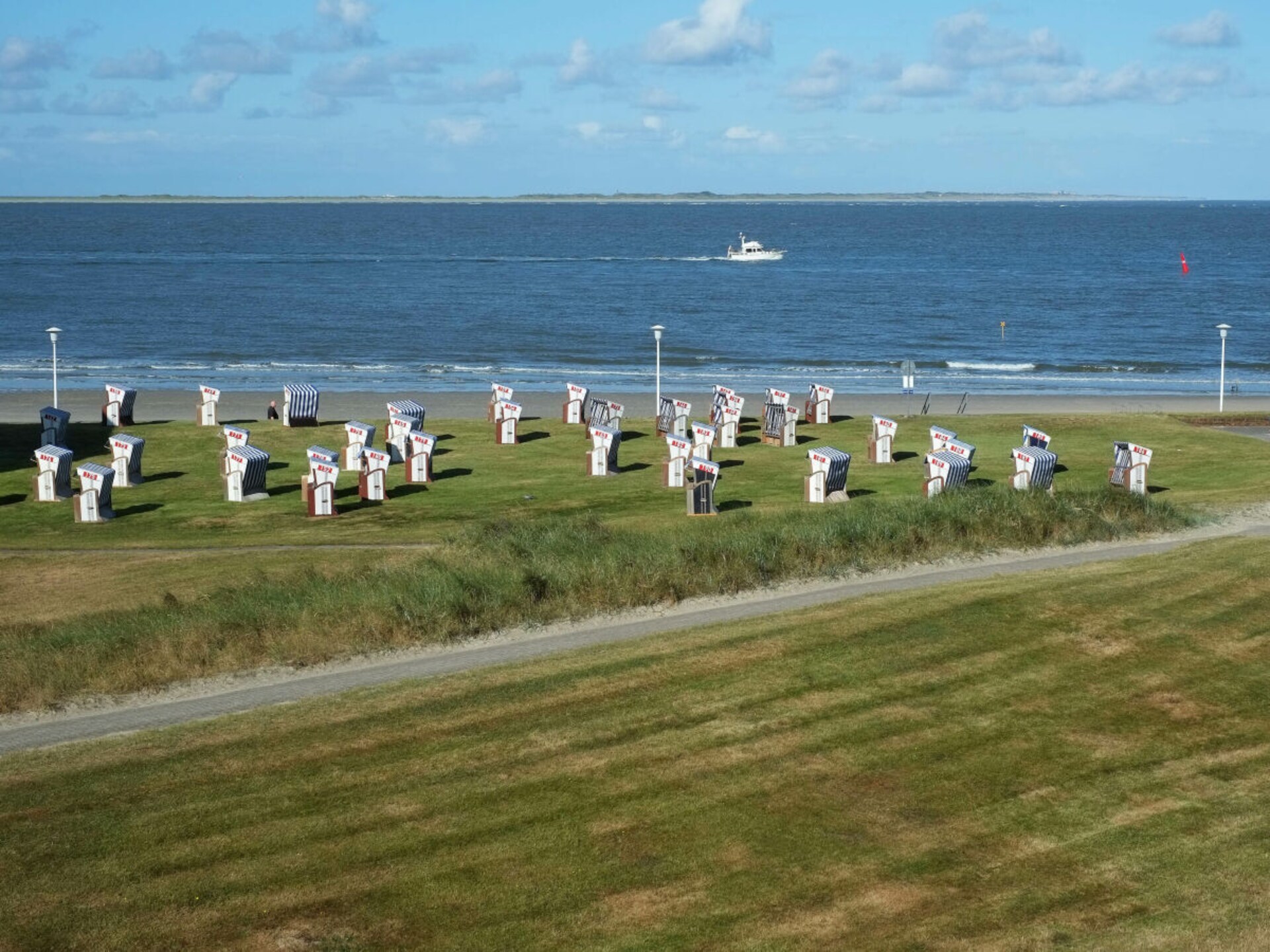 Seelord 50: Zuid-balkon met weids Noordzeezicht op Norderney - foto 3