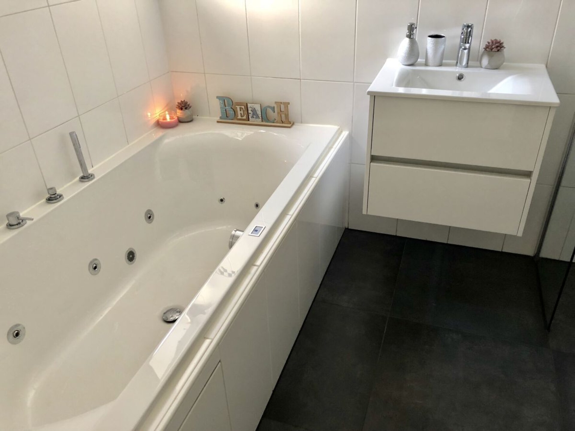 Ruime villa voor 10 personen in Julianadorp aan Zee - foto 8