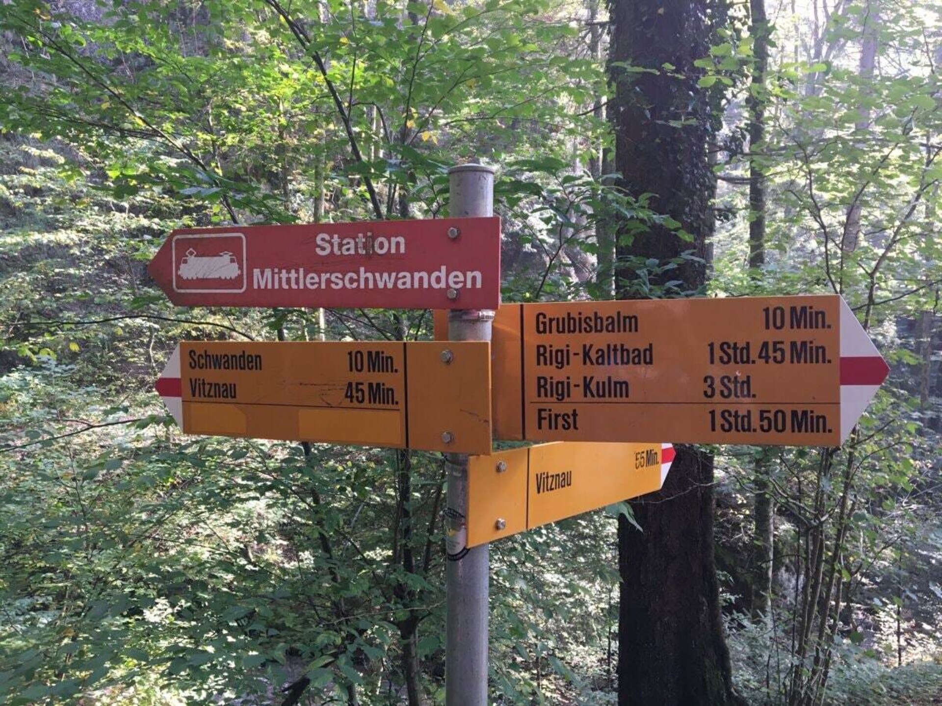 Vakantiehuis Vitznau aan de Rigi-spoorlijn met panoramisch uitzicht over het Vierwoudstedenmeer - foto 21