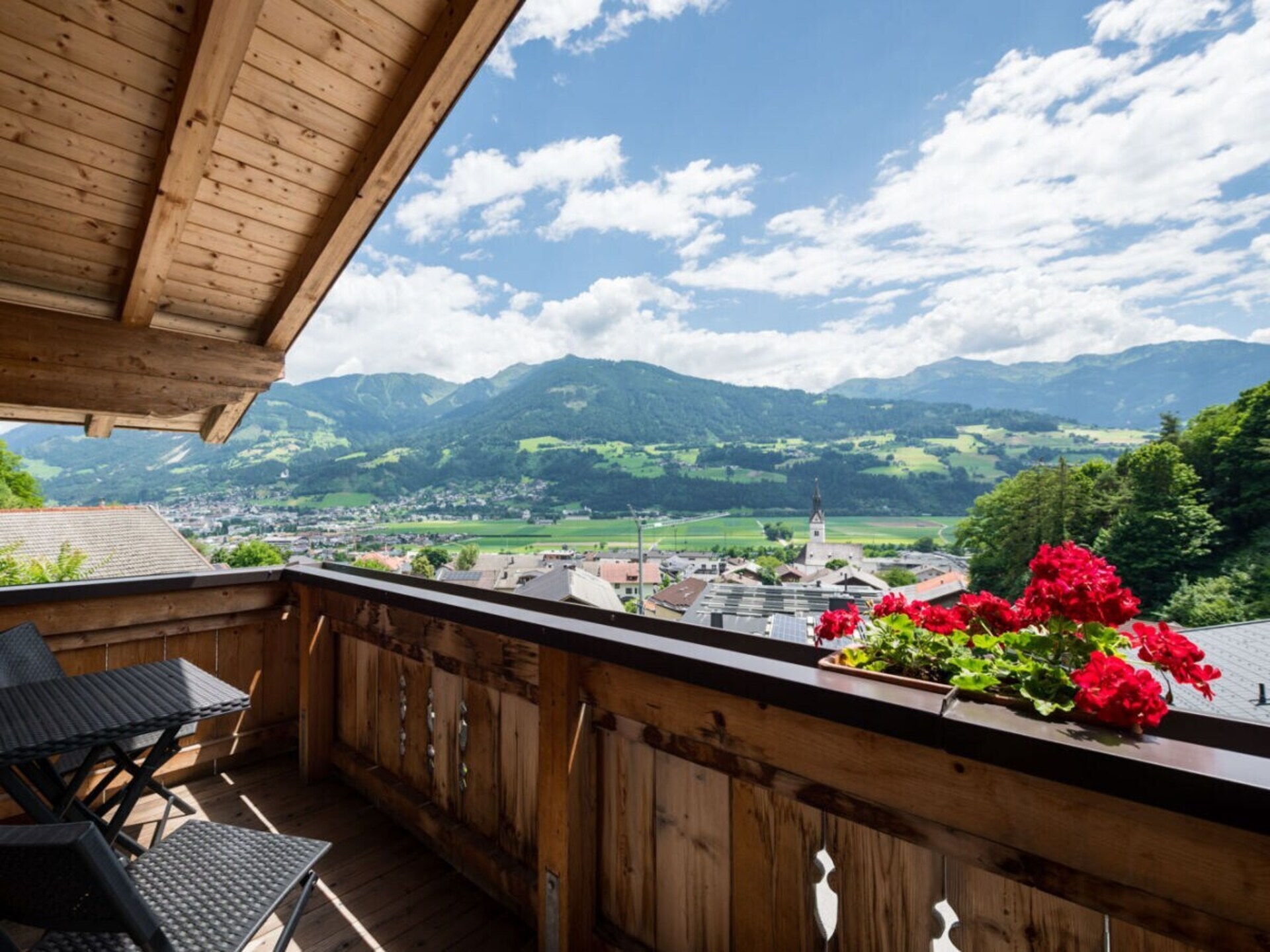 Ruim chalet met wellness en bergpanorama in Vomp, Tirol - foto 10