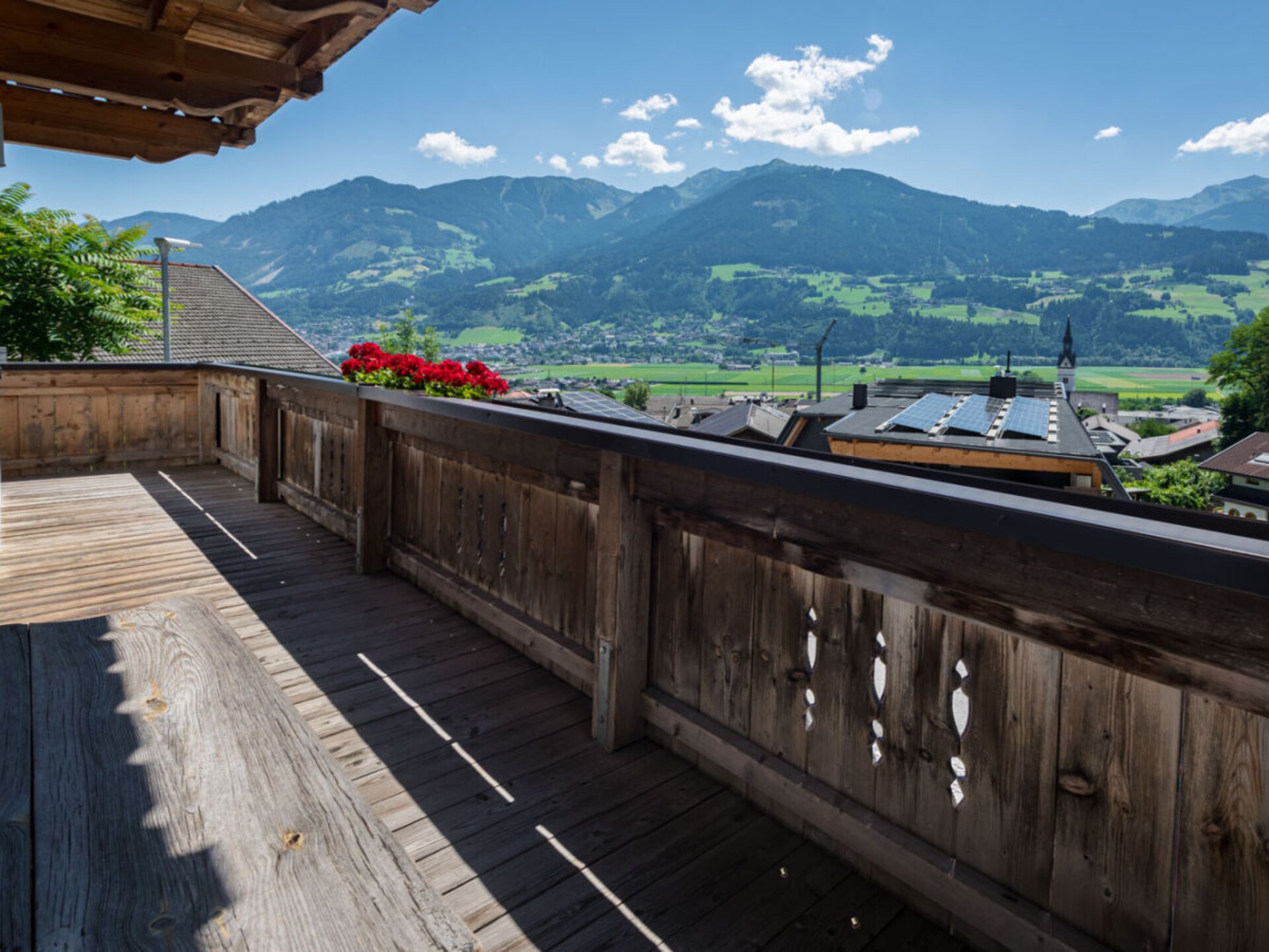 Ruim chalet met wellness en bergpanorama in Vomp, Tirol - foto 11