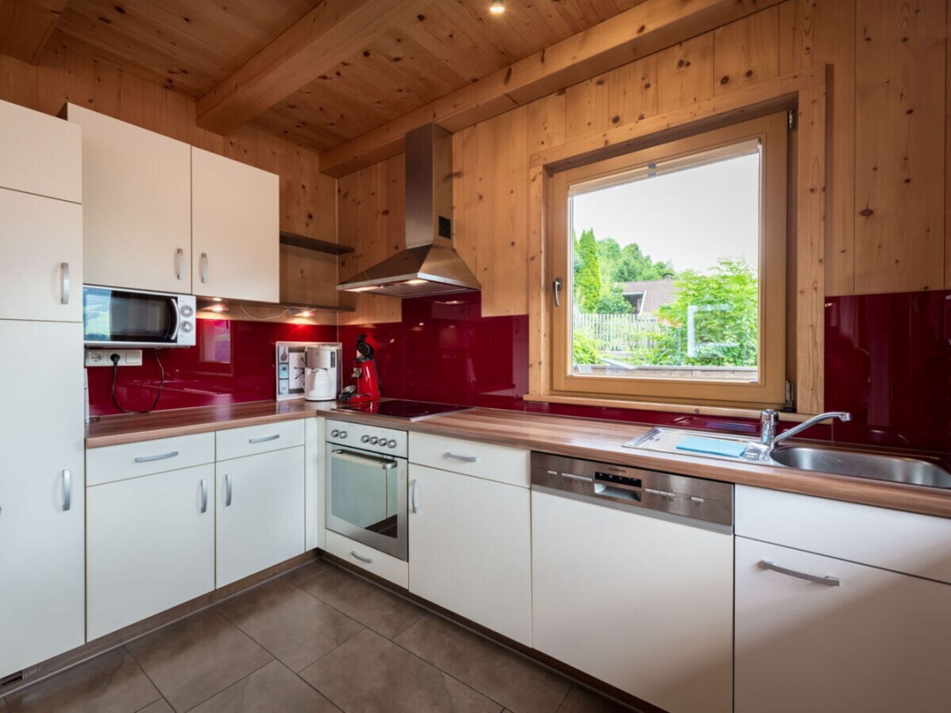 Ruim chalet met wellness en bergpanorama in Vomp, Tirol - foto 19