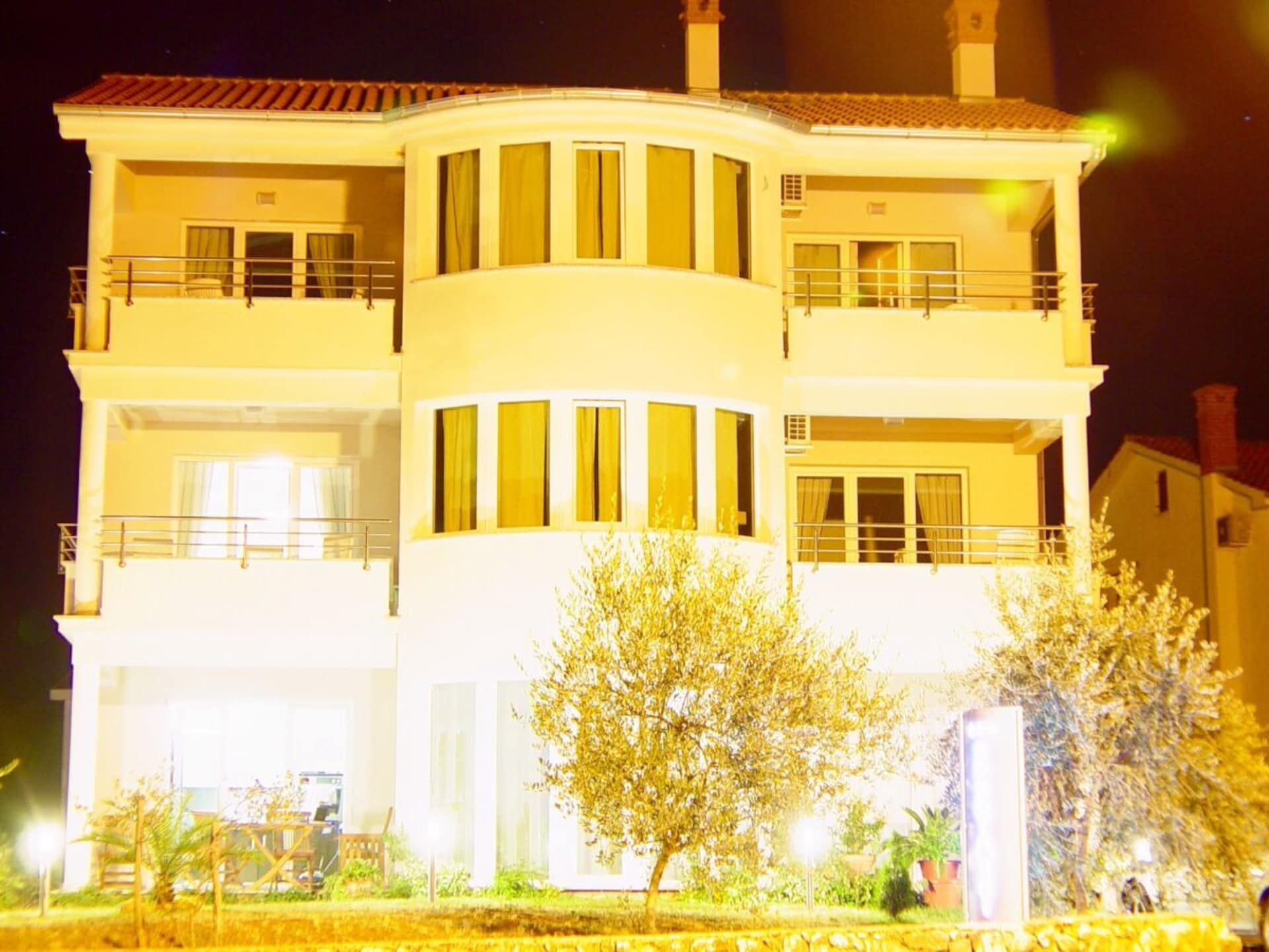 Luxe vakantiehuis in Malinska op 150 meter van het strand - foto 10