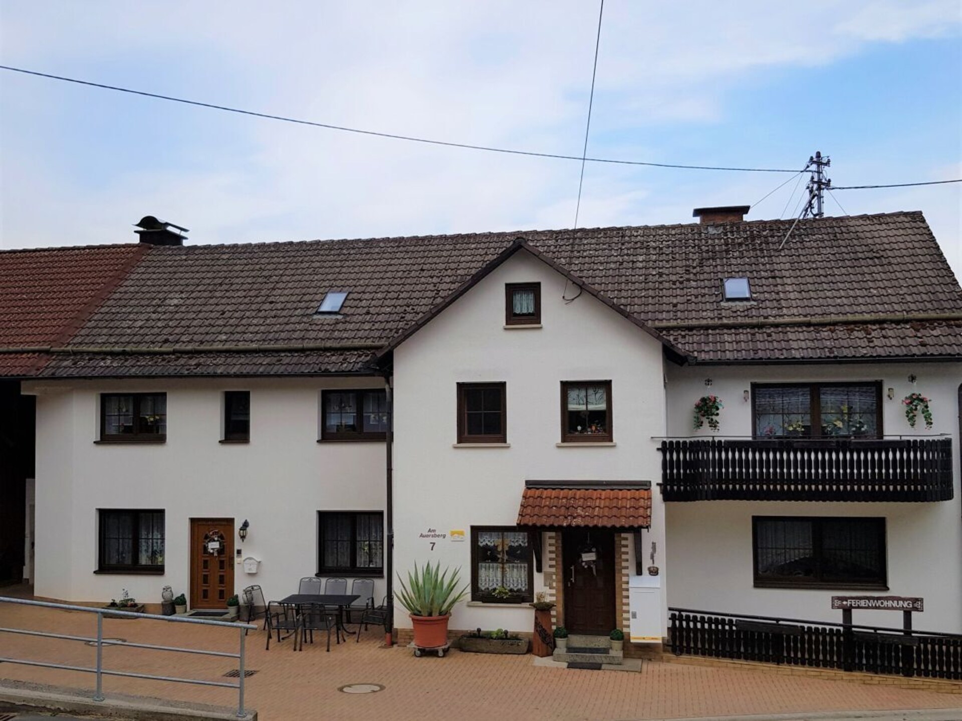 Knus vakantiehuis direct aan de skipiste in Wildflecken - foto 4