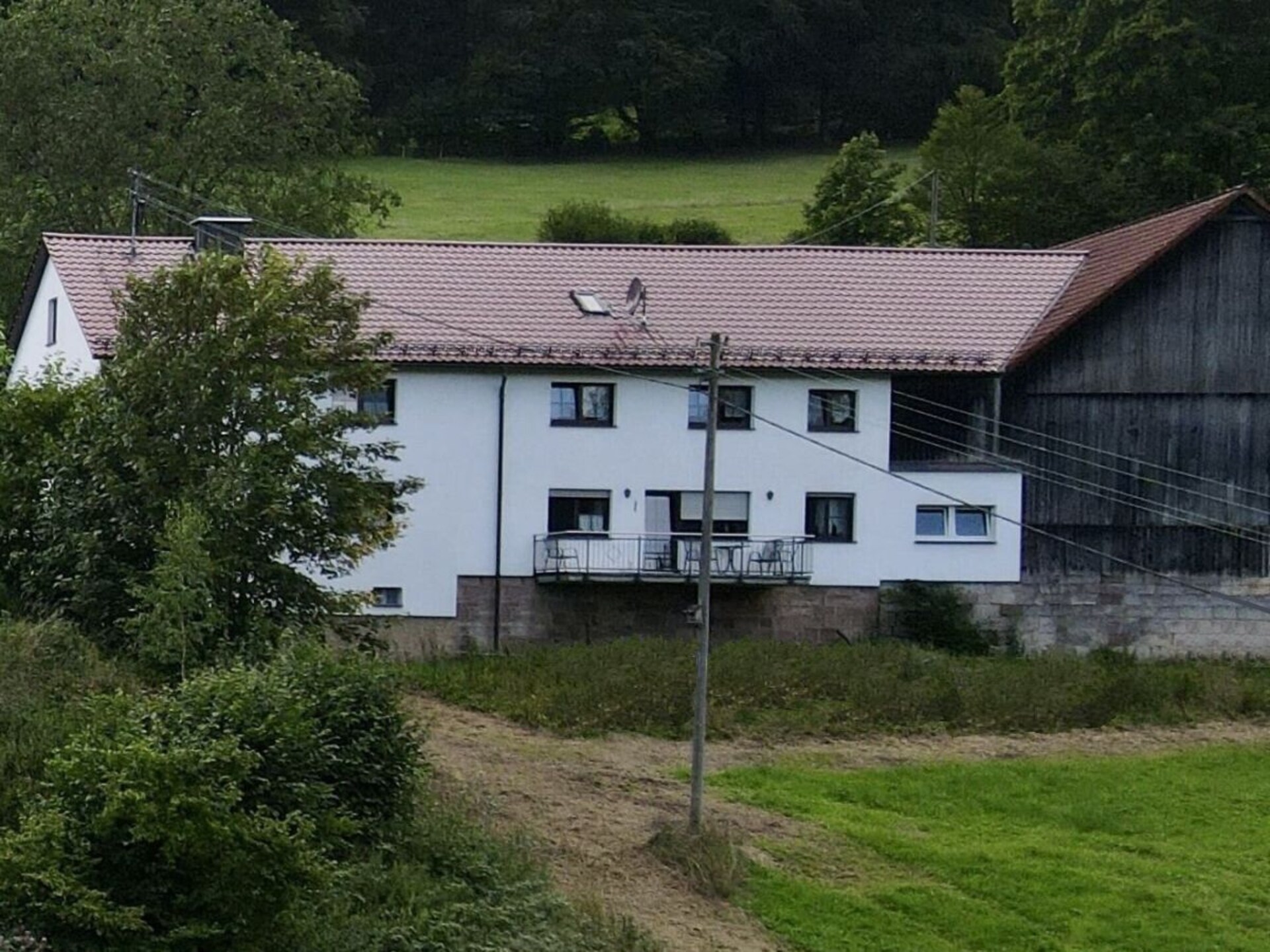 Knus vakantiehuis direct aan de skipiste in Wildflecken - foto 7