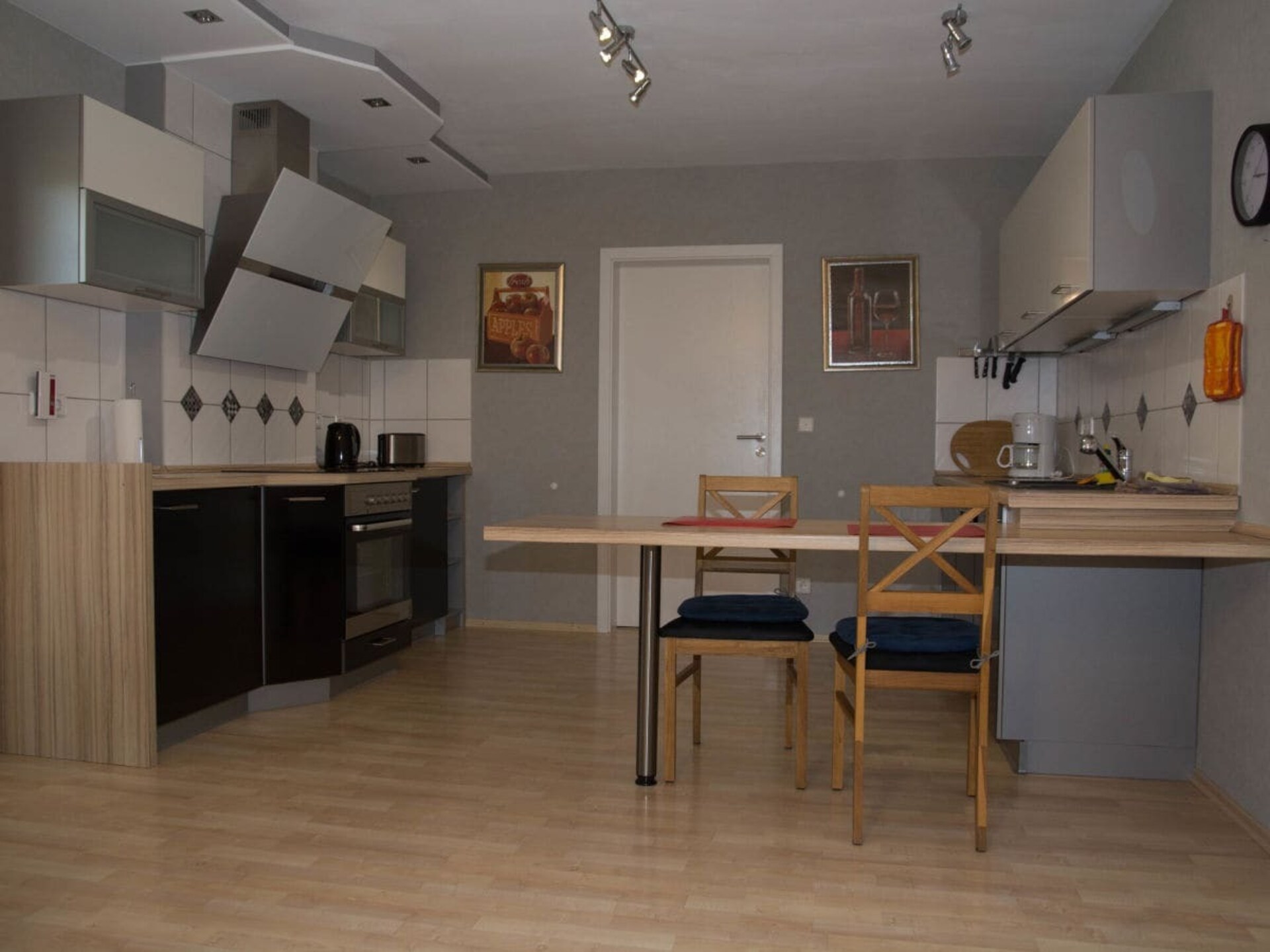 Sfeervol appartement in Minfeld met terras en uitzicht op de binnenplaats - foto 8