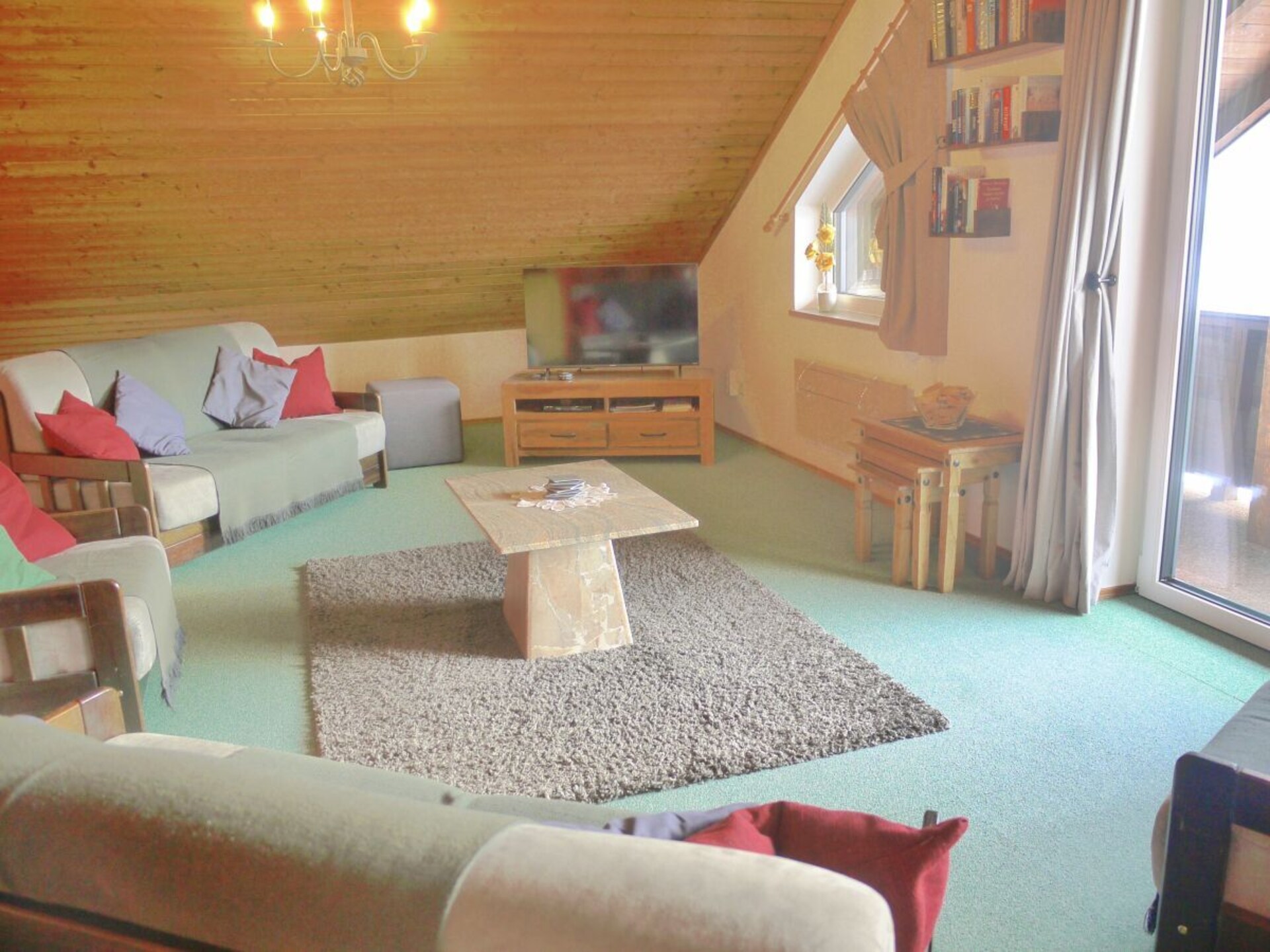 Ruim appartement op de bovenverdieping met panoramisch bergzicht in St. Michael - foto 13