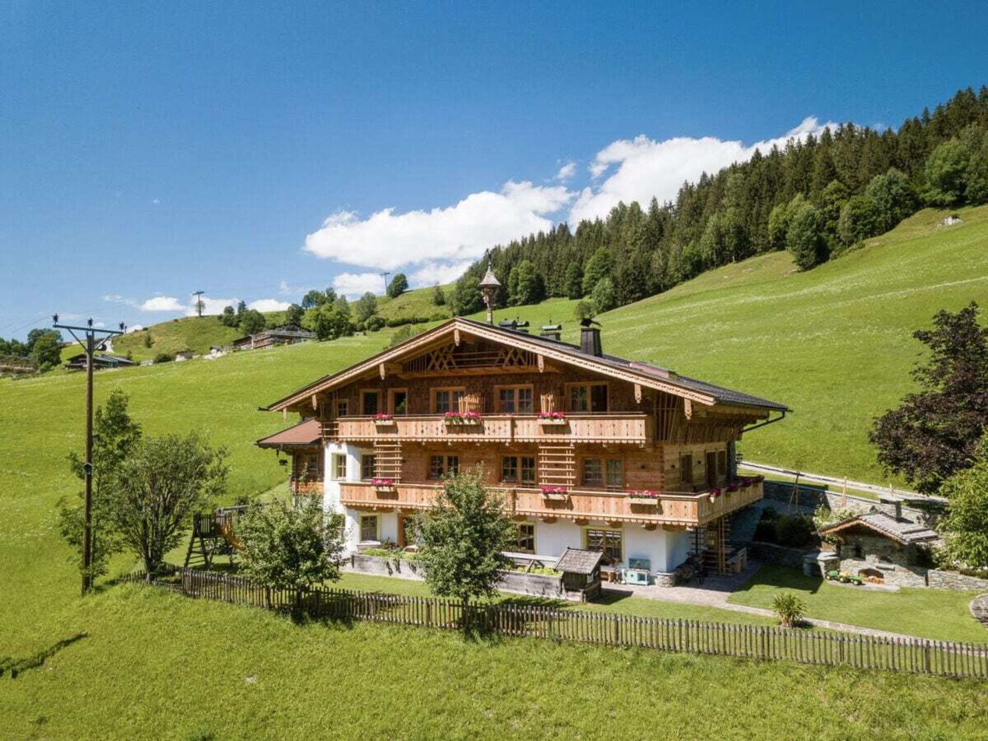 Op 800 m van de piste: sfeervol vakantiehuis in Maria Alm - foto 4